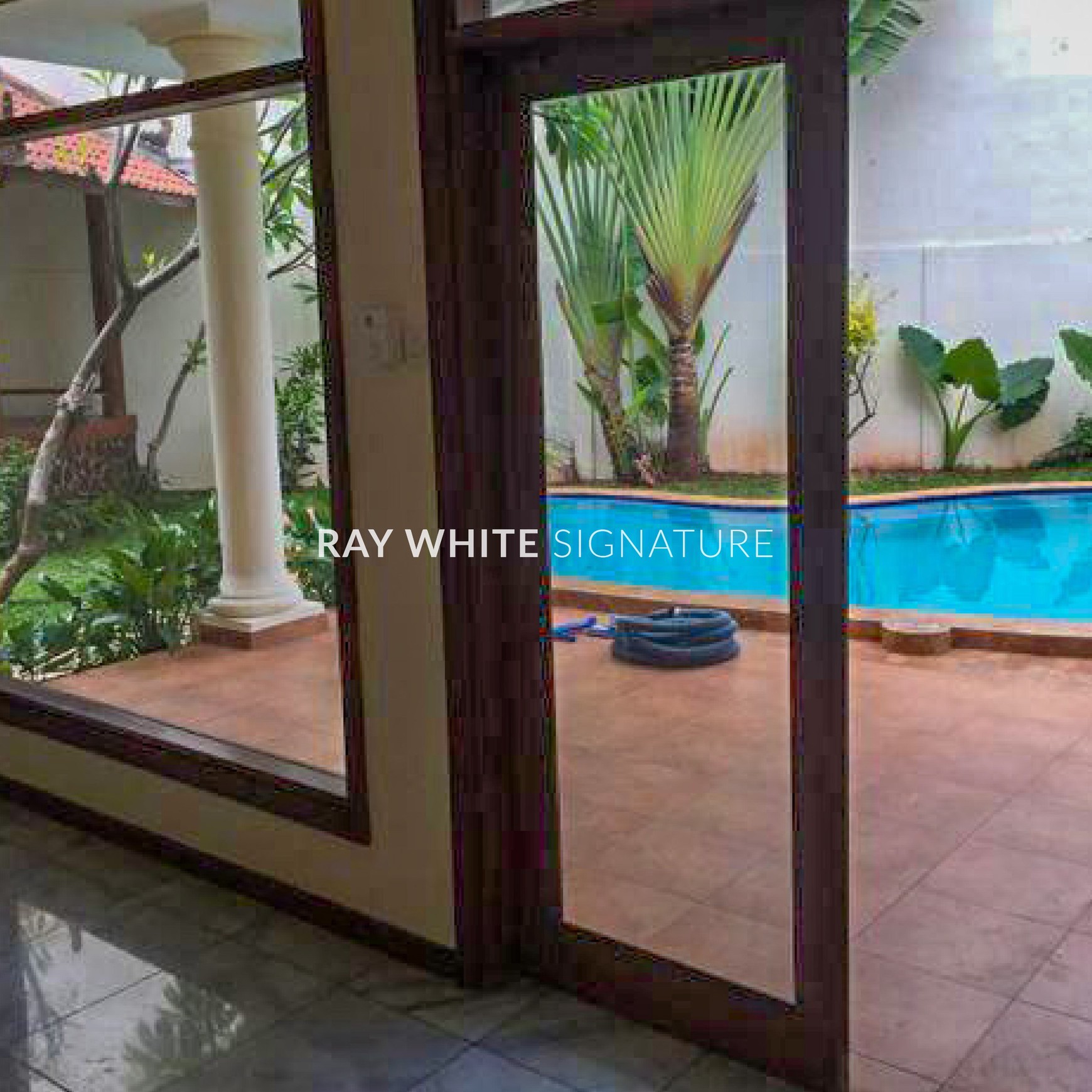 Dijual Rumah Mewah di Cluster Anggur