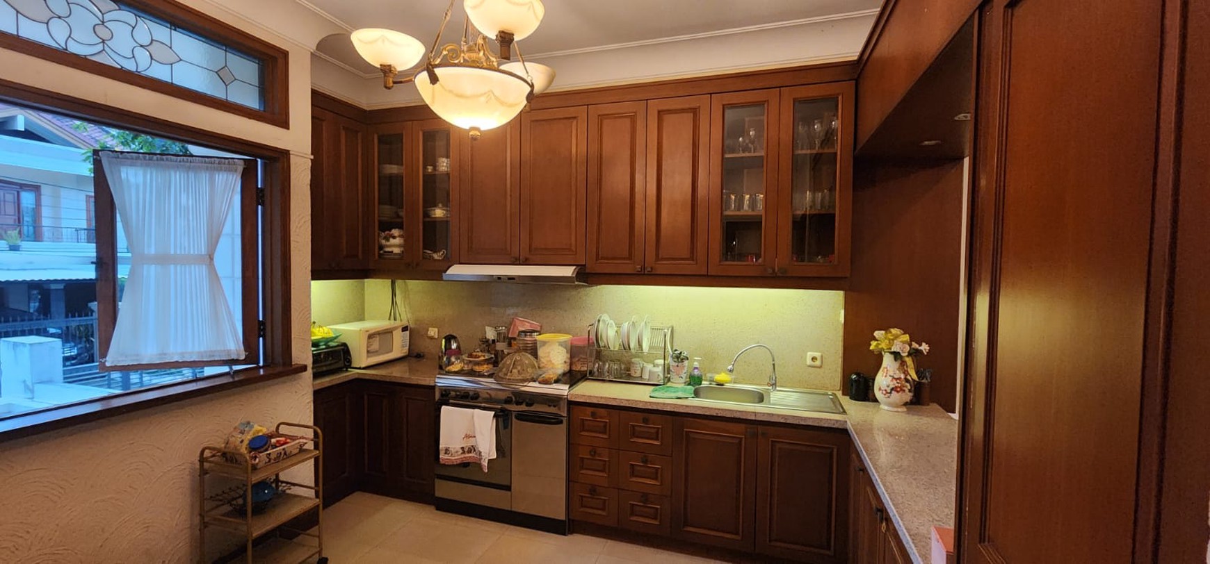 Rumah Bagus Di Kawasan Elite Pondok Indah Jakarta Selatan