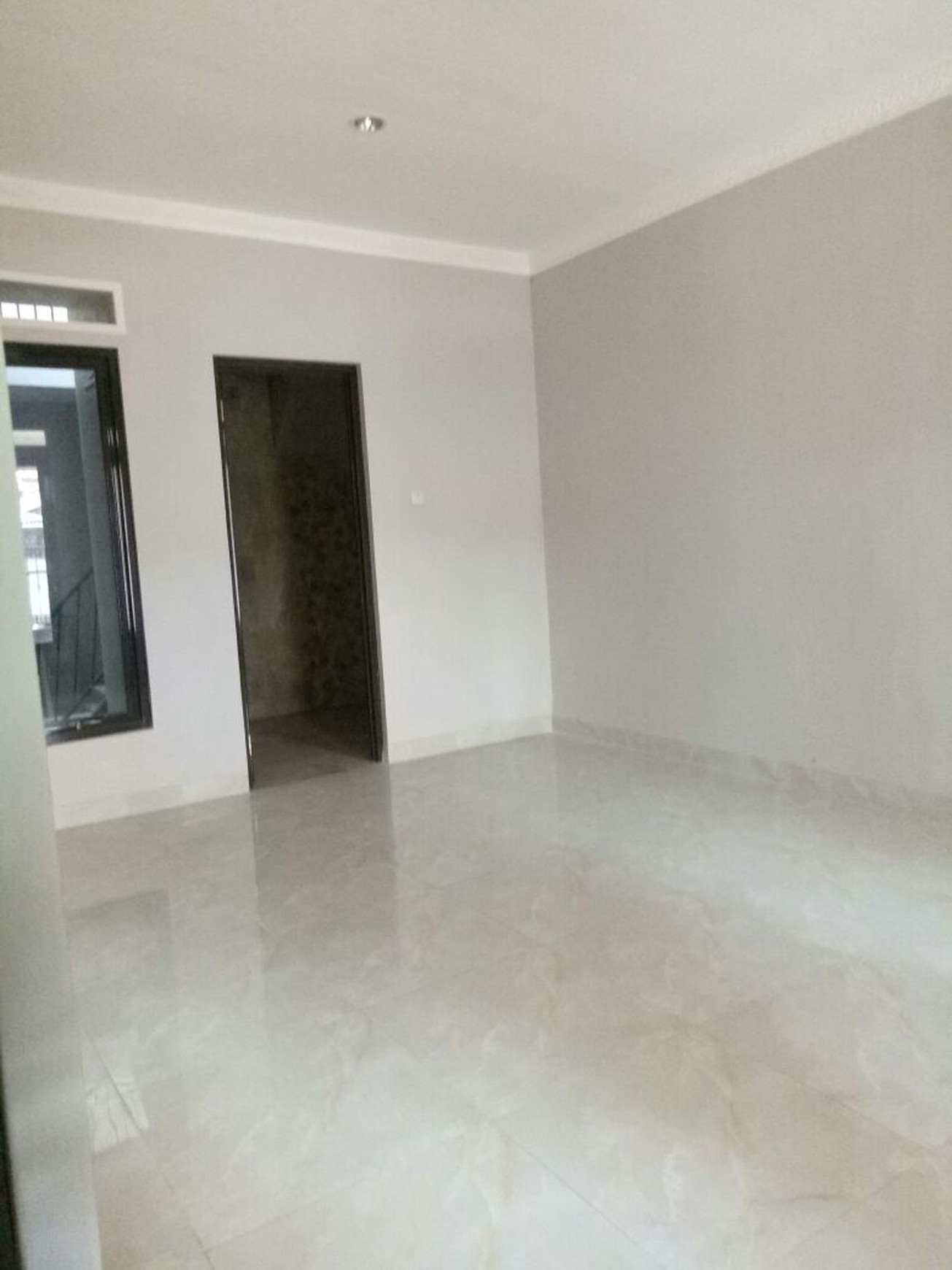Rumah Baru,siap huni,nyaman & aman di Bintaro Jaya Sektor 5