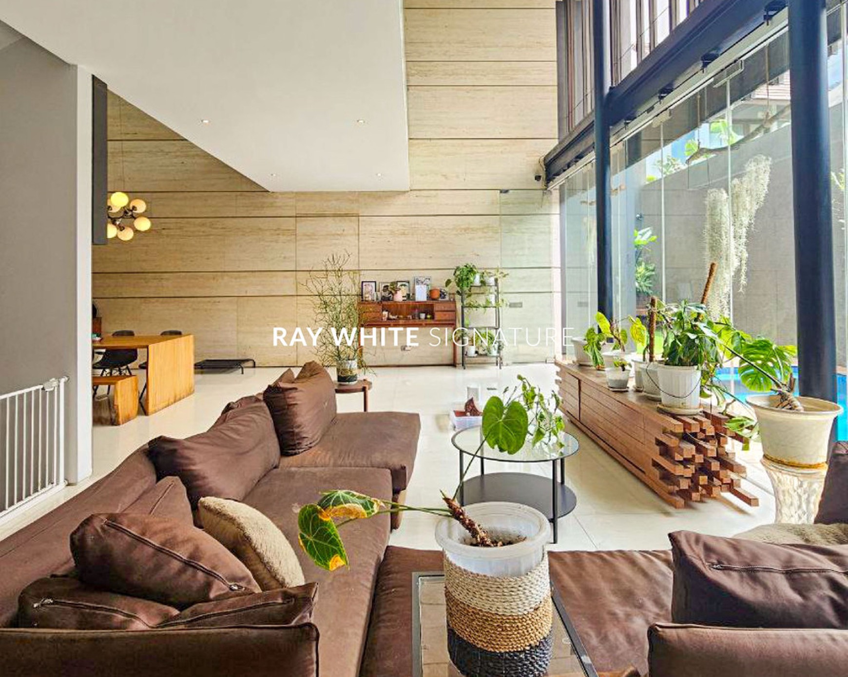 Rumah Mewah di Panglima Polim 12