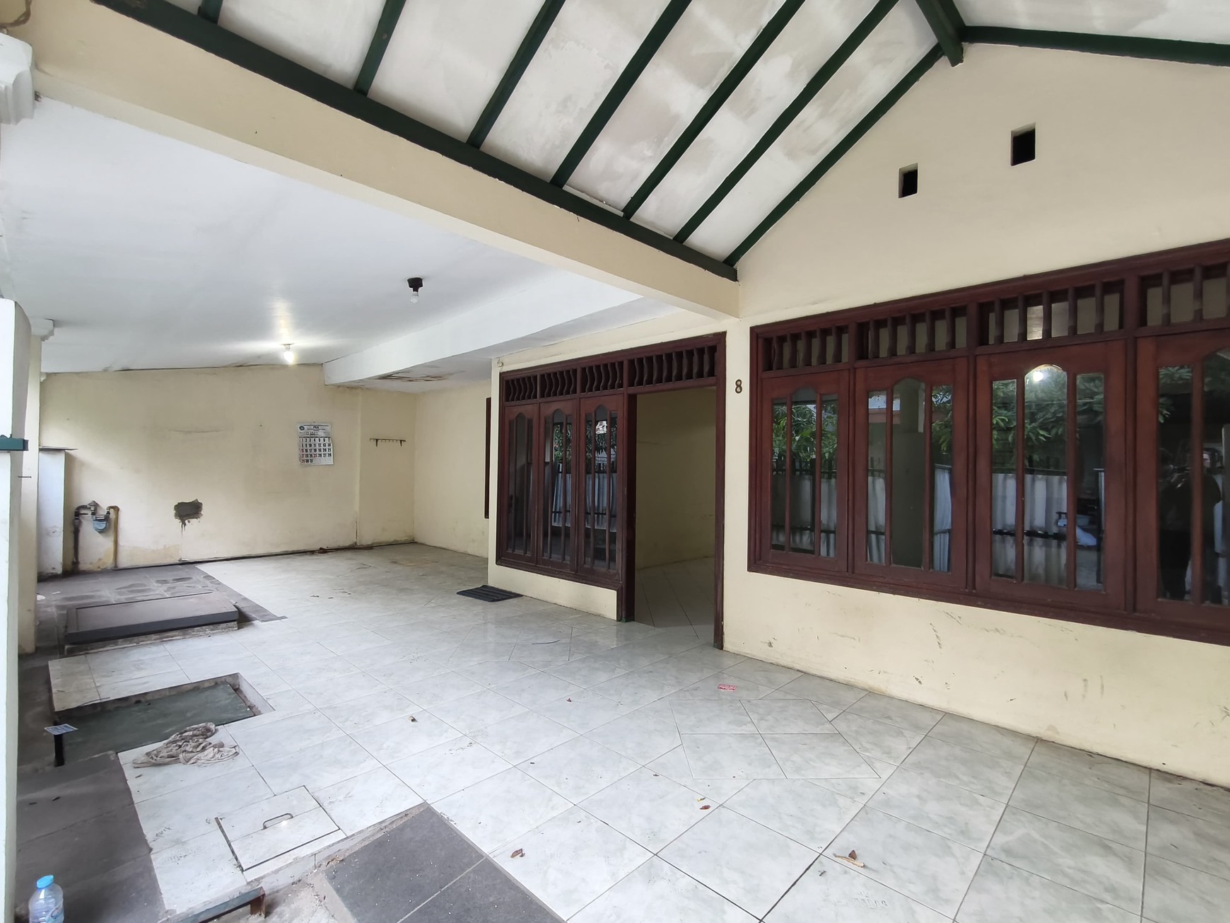 Dekat MCD & KFC, Rumah Rungkut Ini Cocok Untuk Keluarga & Bisnis!