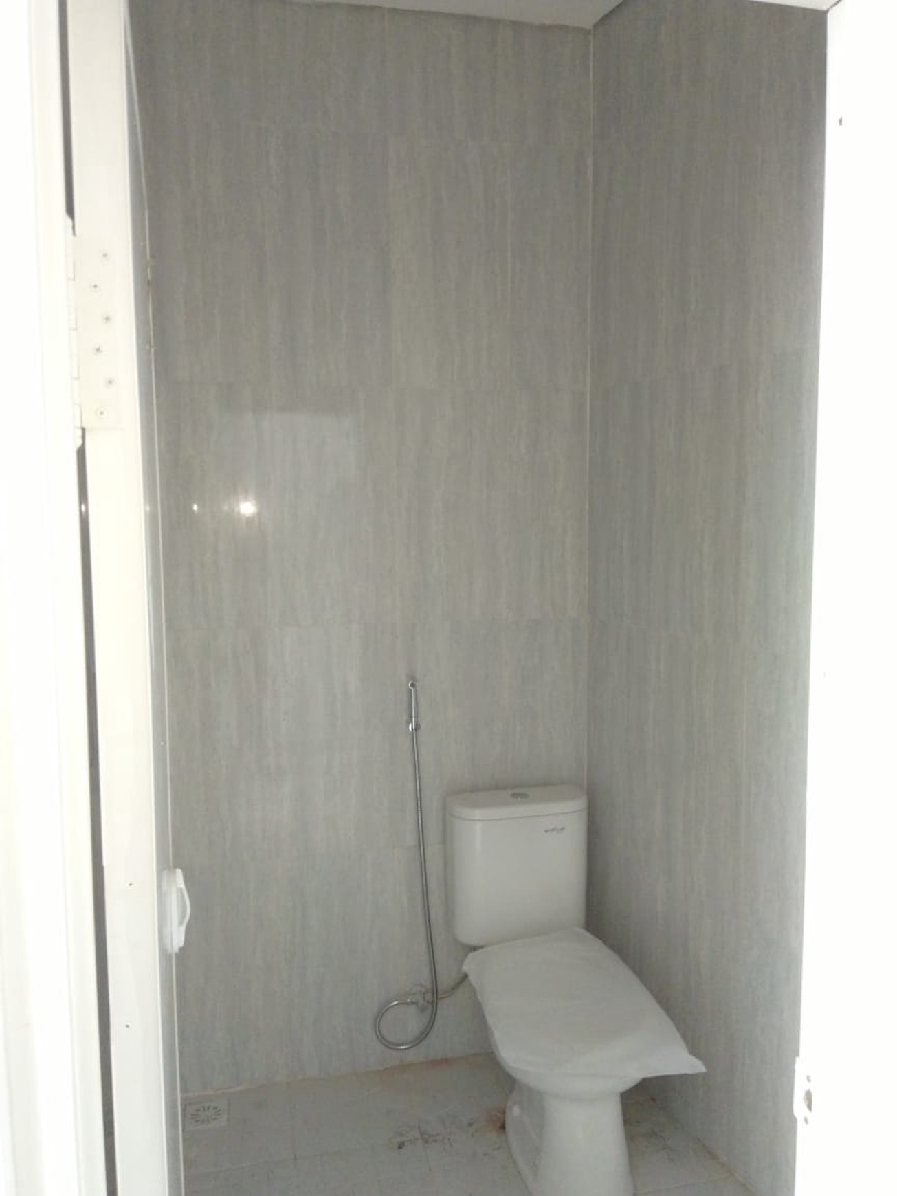 Dijual Rumah Baru Minimalis Modern SHM di Surabaya Timur Dekat UPN 