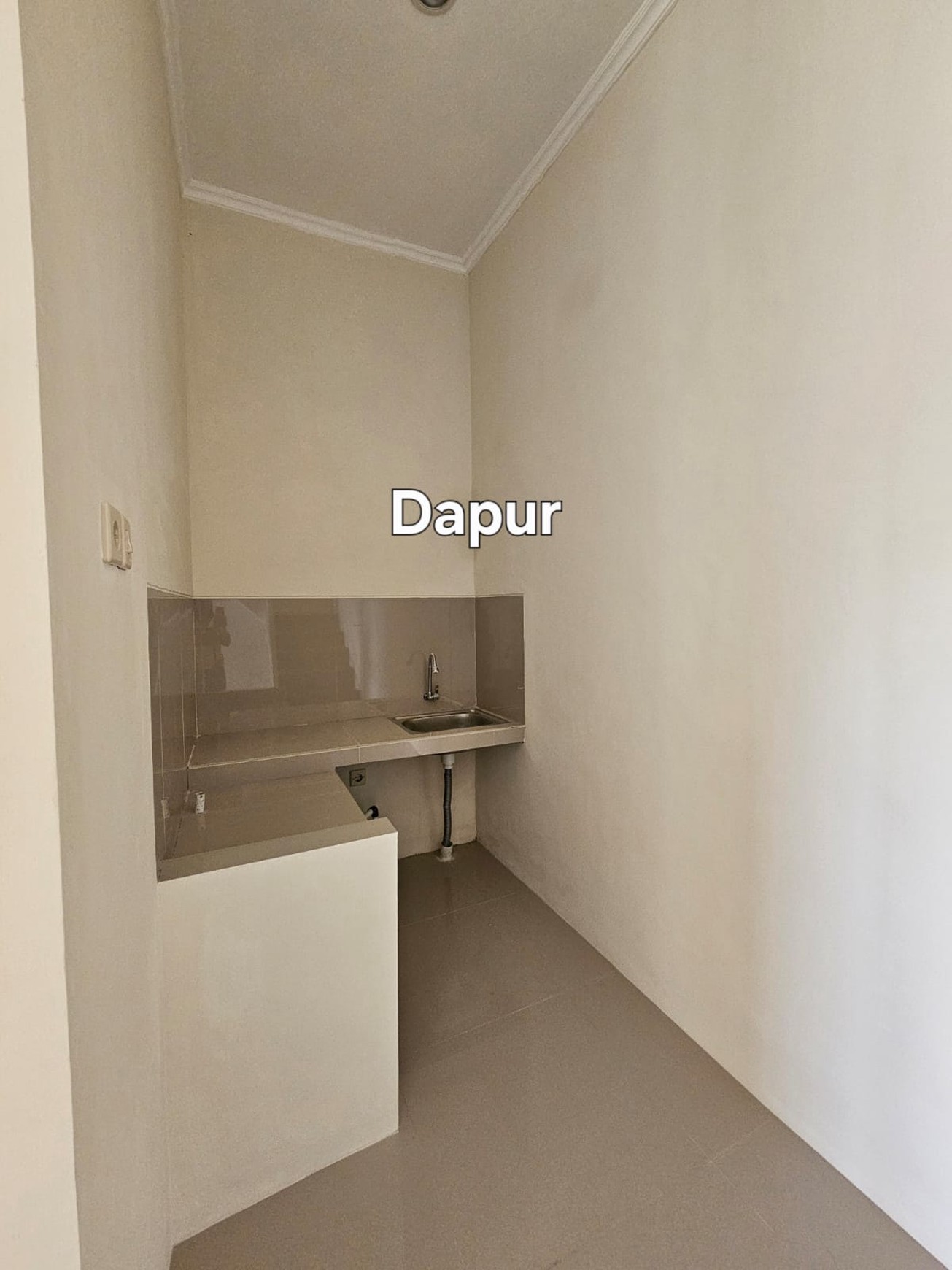 Rumah Hitung Tanah Area Cipete