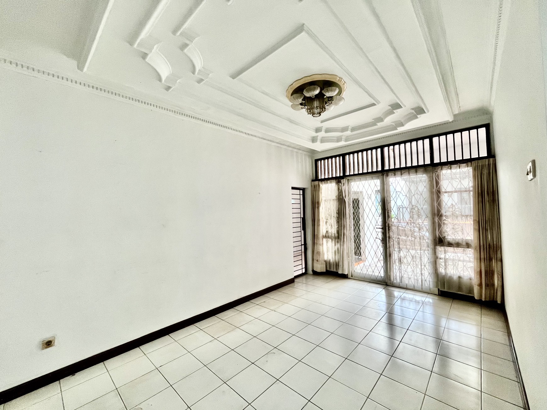 Rumah Siap Huni Lokasi Strategis Di Bintaro Sektor 3