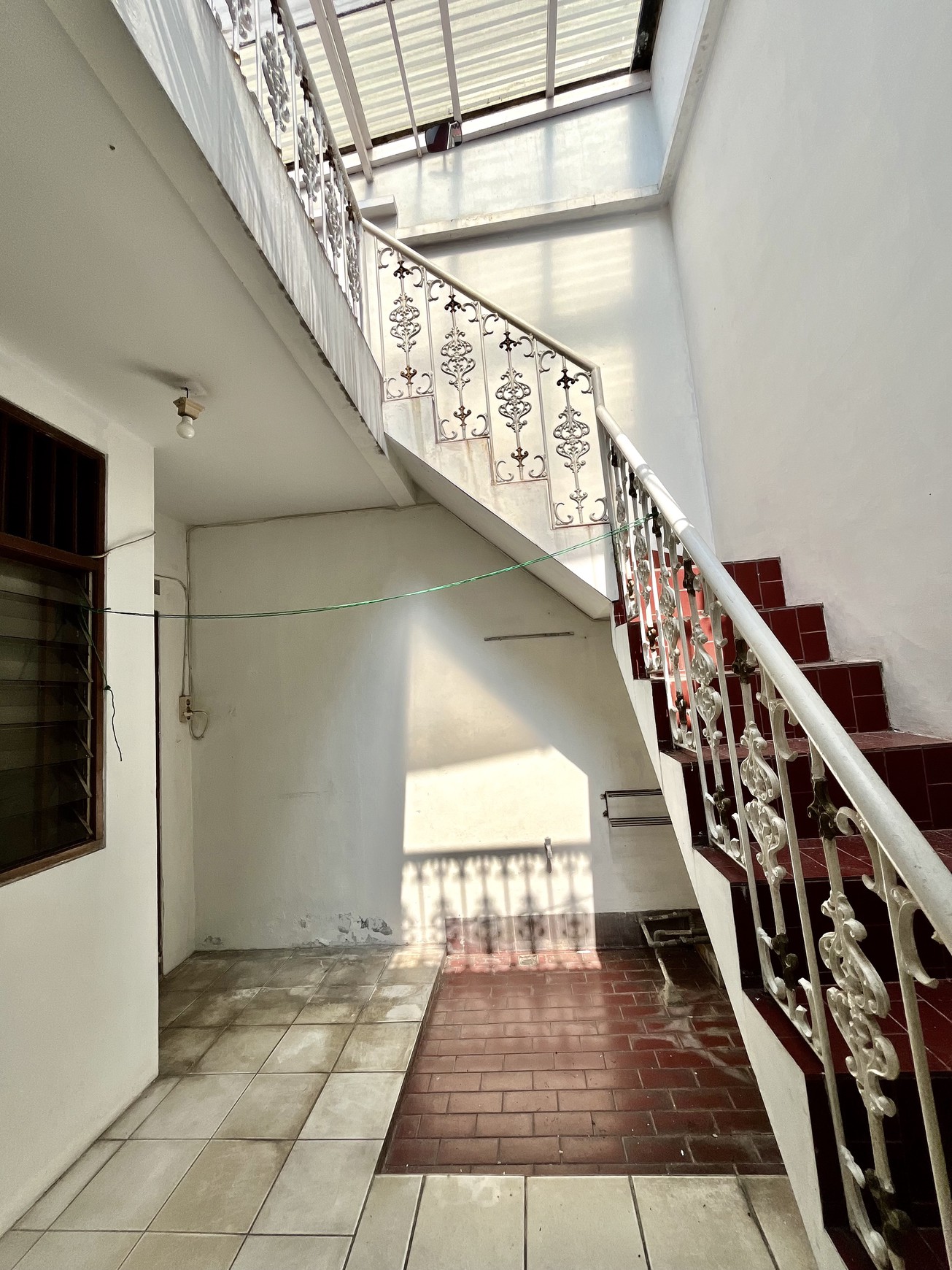 Rumah Siap Huni Lokasi Strategis Di Bintaro Sektor 3