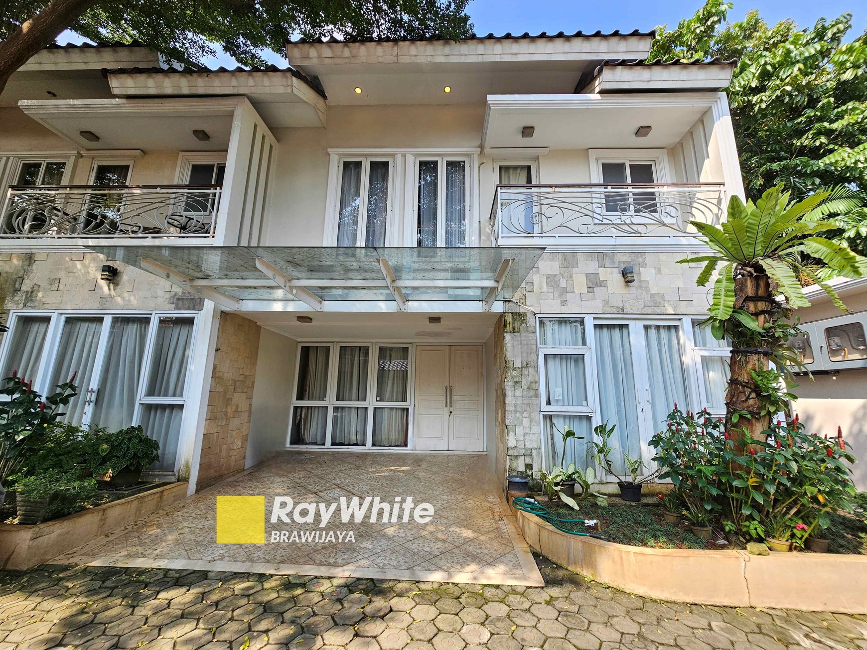 Townhouse di Cilandak Tengah, Jaksel, Belakang CITOS, dekat akses tol JORR
