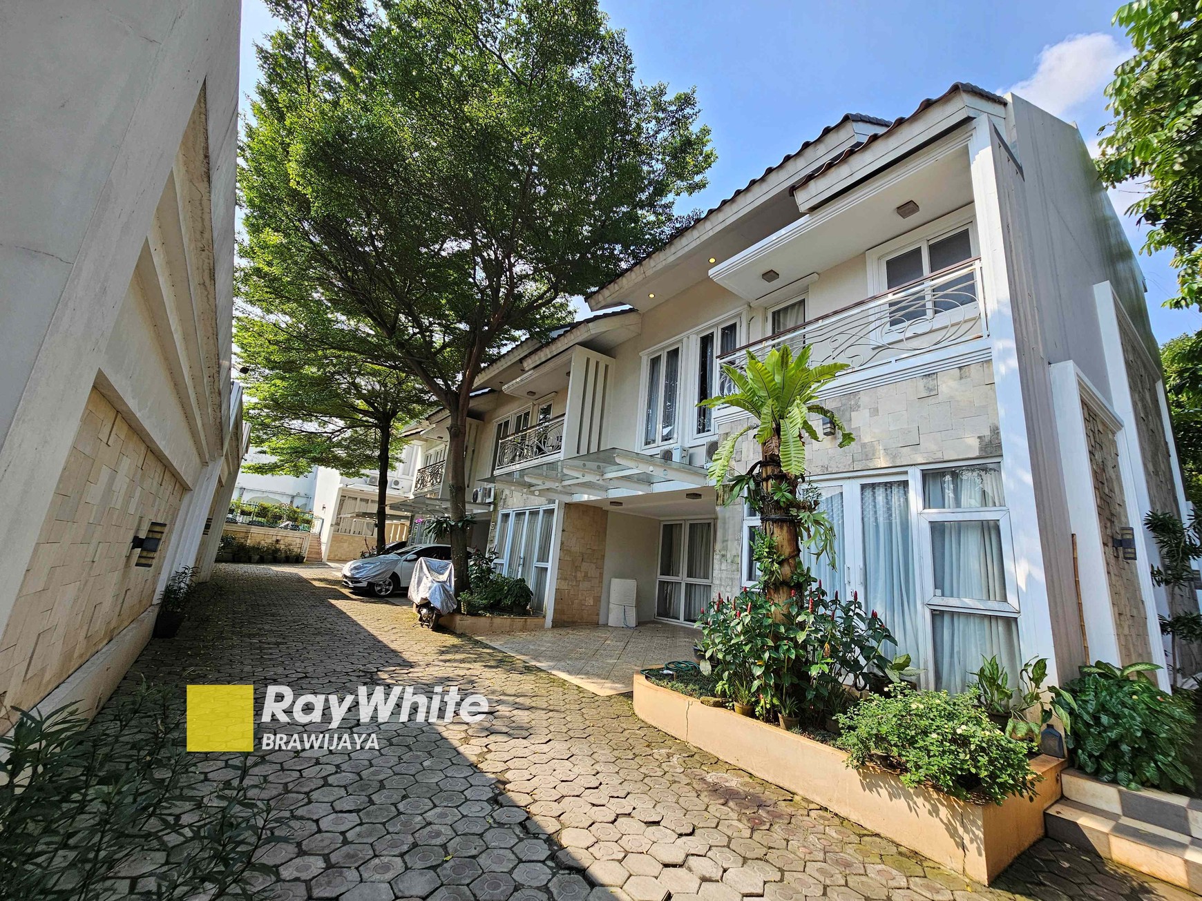 Townhouse di Cilandak Tengah, Jaksel, Belakang CITOS, dekat akses tol JORR