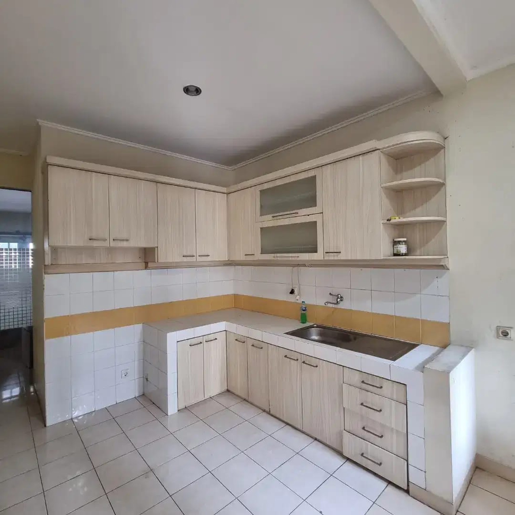 Best Price. Rumah besar mewah Sutera Onyx, Alam Sutera