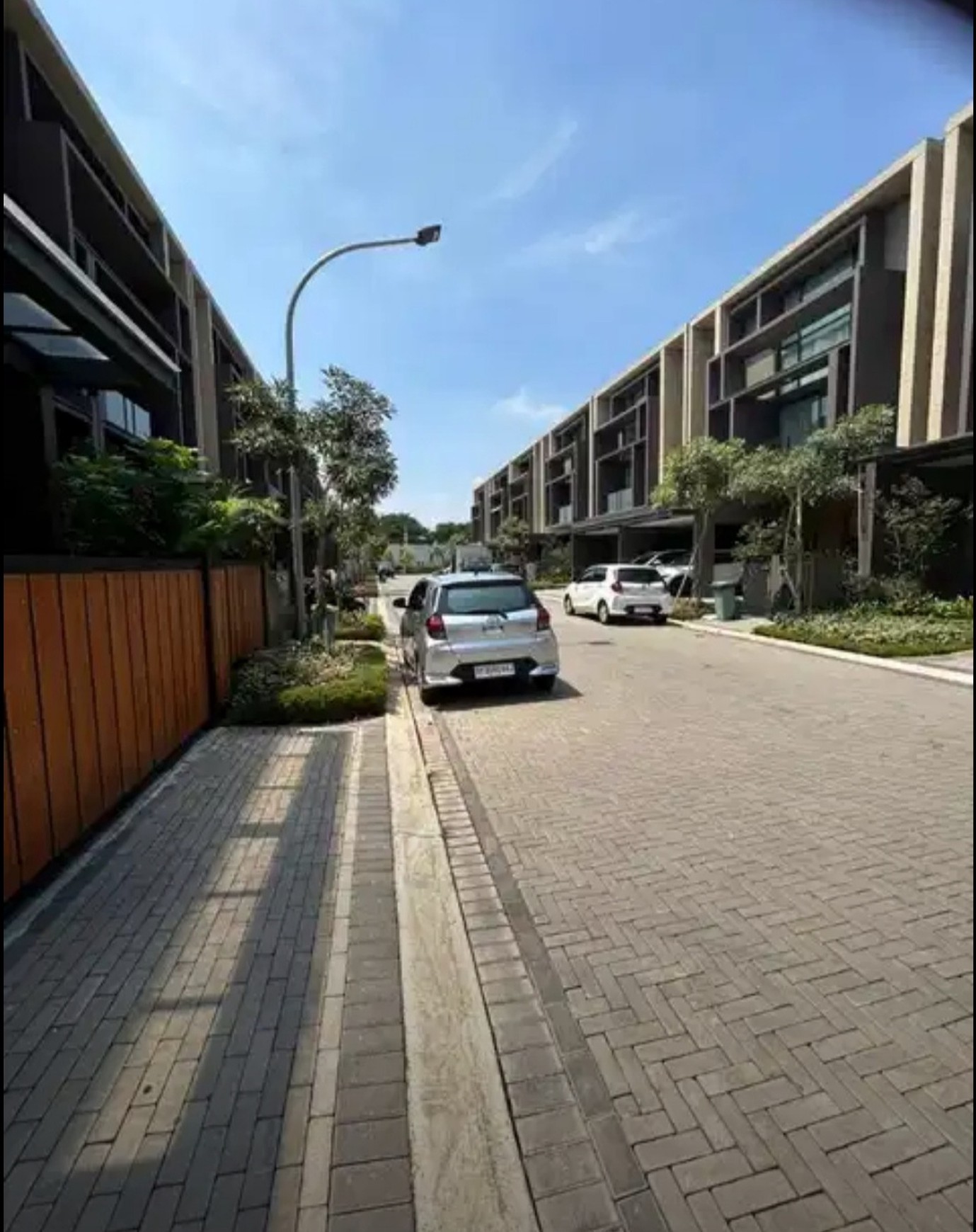 Rumah di Perumahan Elite THE ZORA - Cluster KANADE at BSD City, Bonus Lift