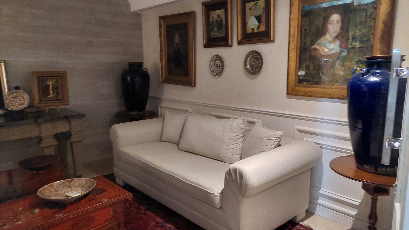For Sale Nice House in Commercial Area Kebayoran Baru