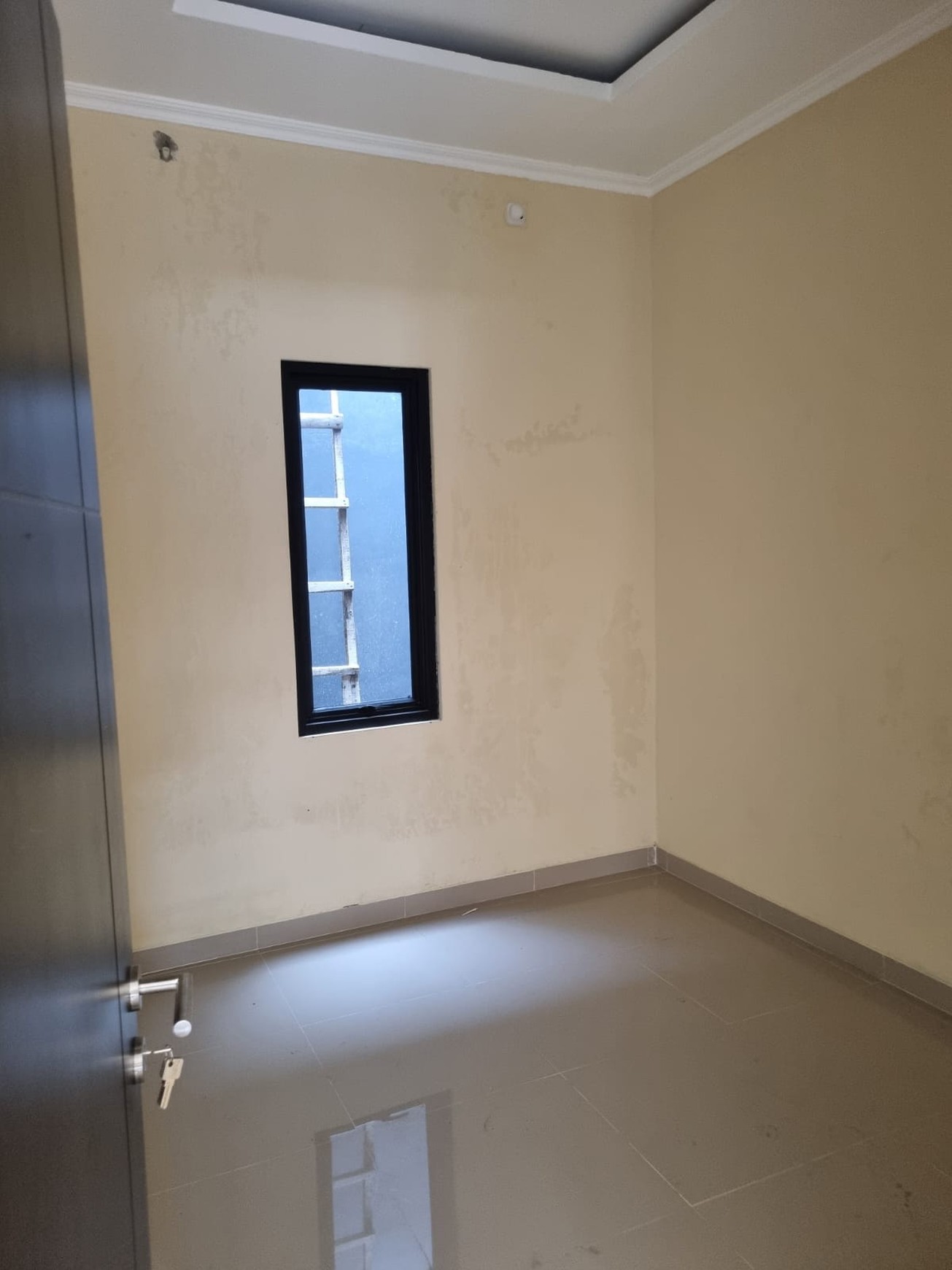 Rumah Bagus, Brand New, Minimalis dan Bebas Banjir Lokasi strategis di Jombang