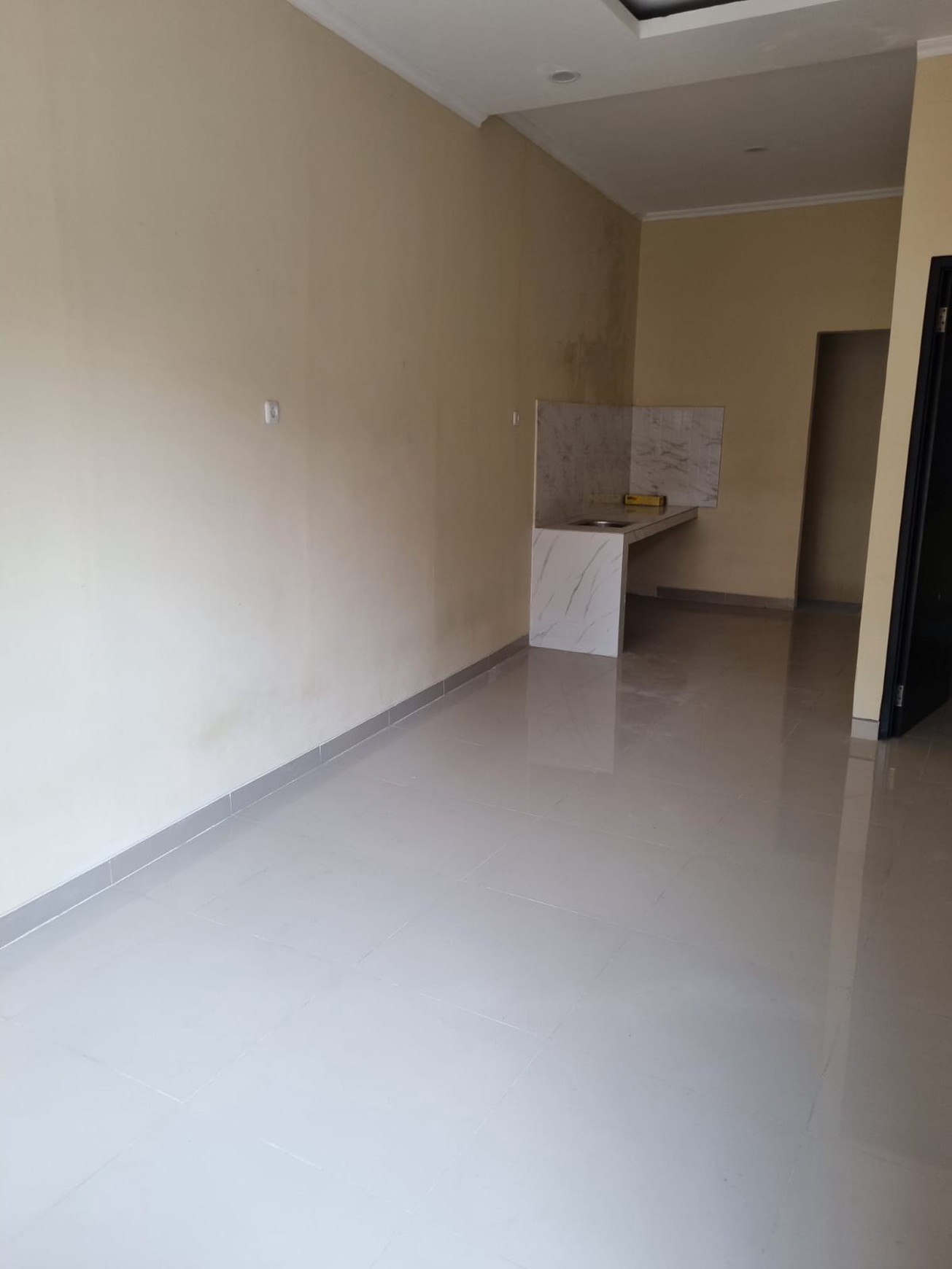 Rumah Bagus, Brand New, Minimalis dan Bebas Banjir Lokasi strategis di Jombang