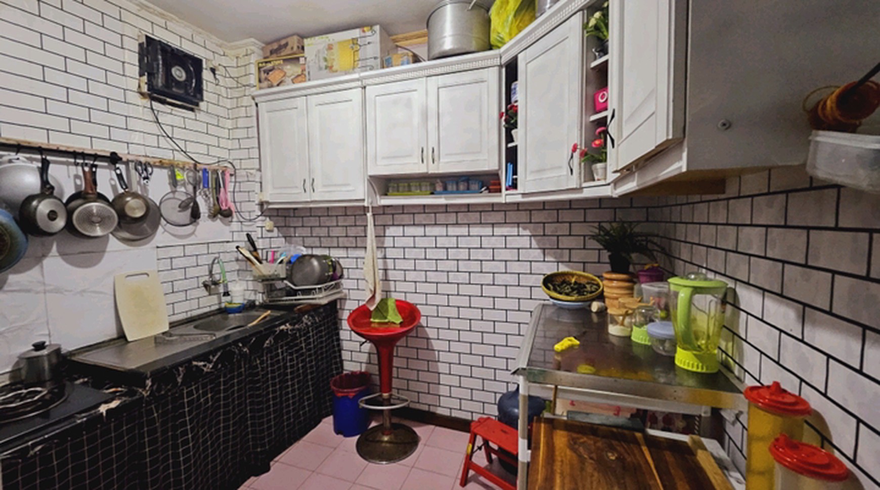 Rumah Kost Diatas Lahan 761m2 Di Area Perkantoran Cilandak