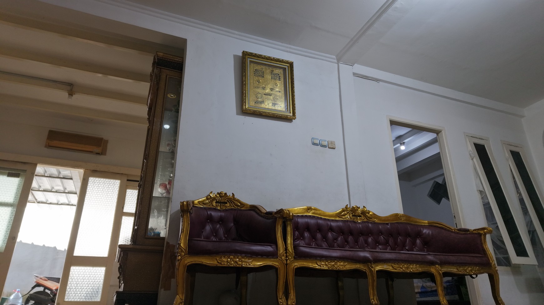 Rumah pamulang 13 kamar murah potensi jadi rumah kos