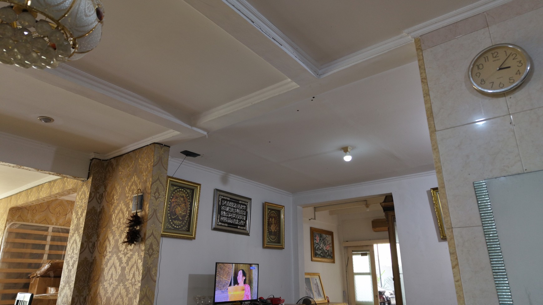 Rumah pamulang 13 kamar murah potensi jadi rumah kos