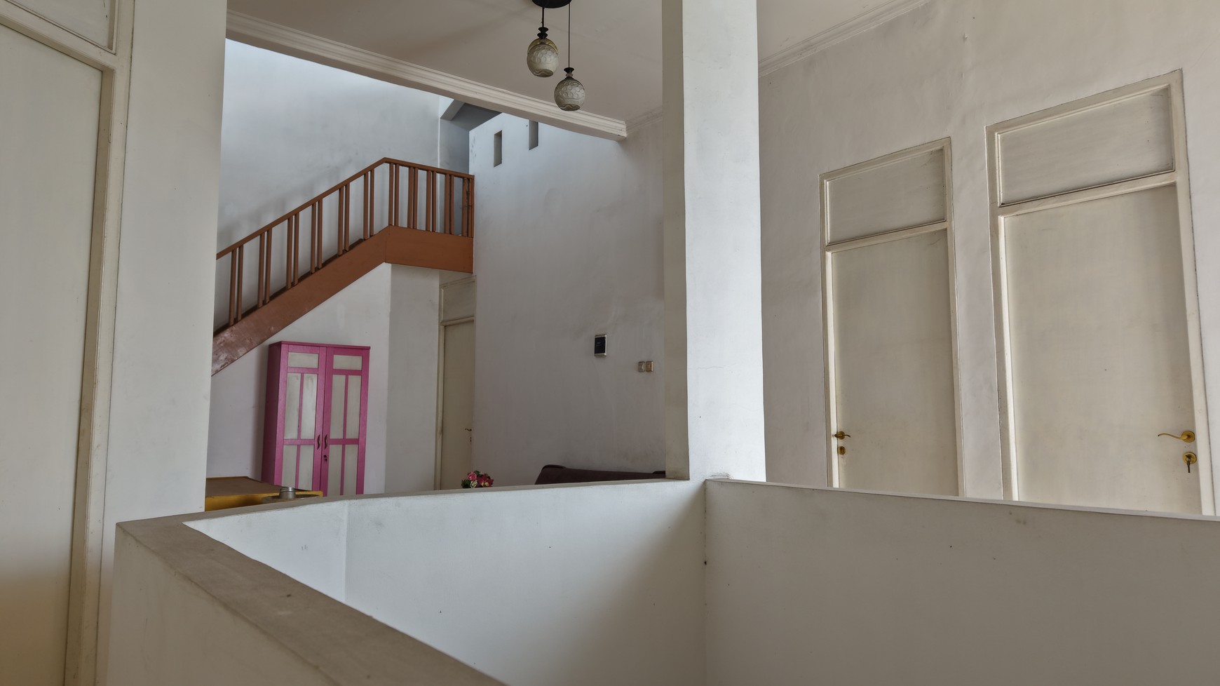 Rumah pamulang 13 kamar murah potensi jadi rumah kos