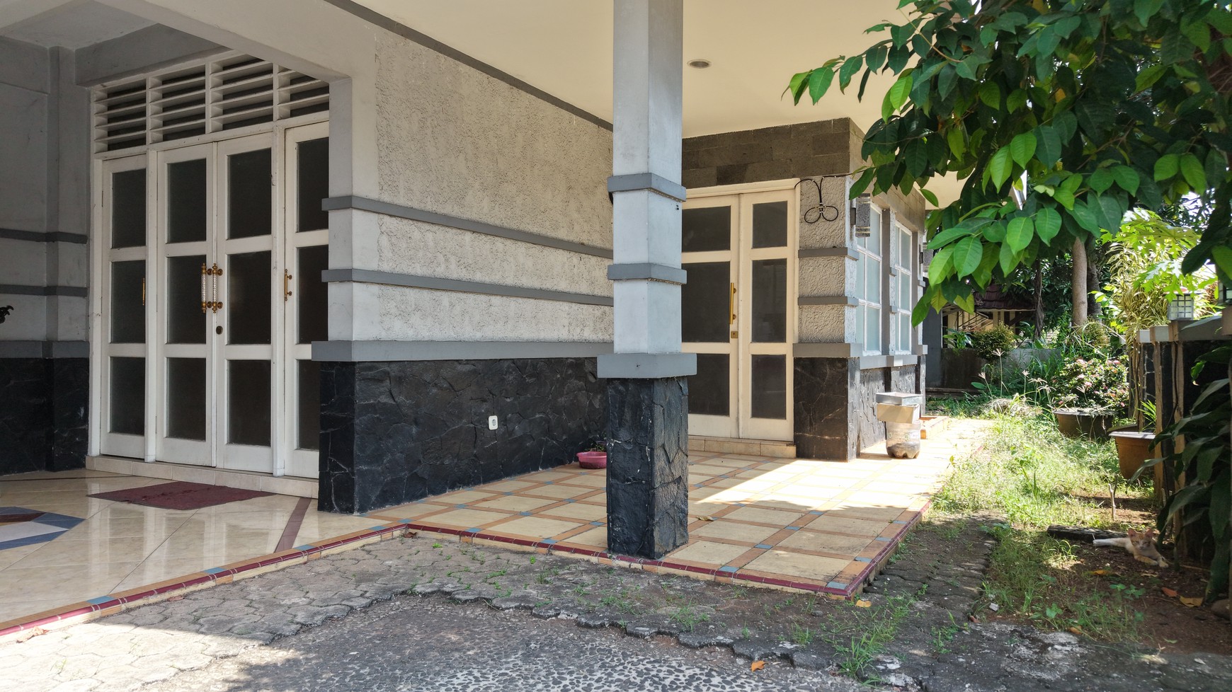 Rumah pamulang 13 kamar murah potensi jadi rumah kos