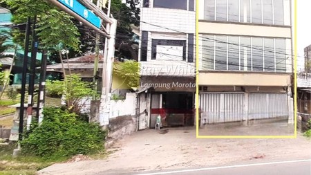 Disewakan Ruko 3 lantai di Teluk Betung