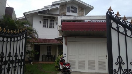 Rumah  siap huni di Bintaro Jaya Jakarta Selatan.