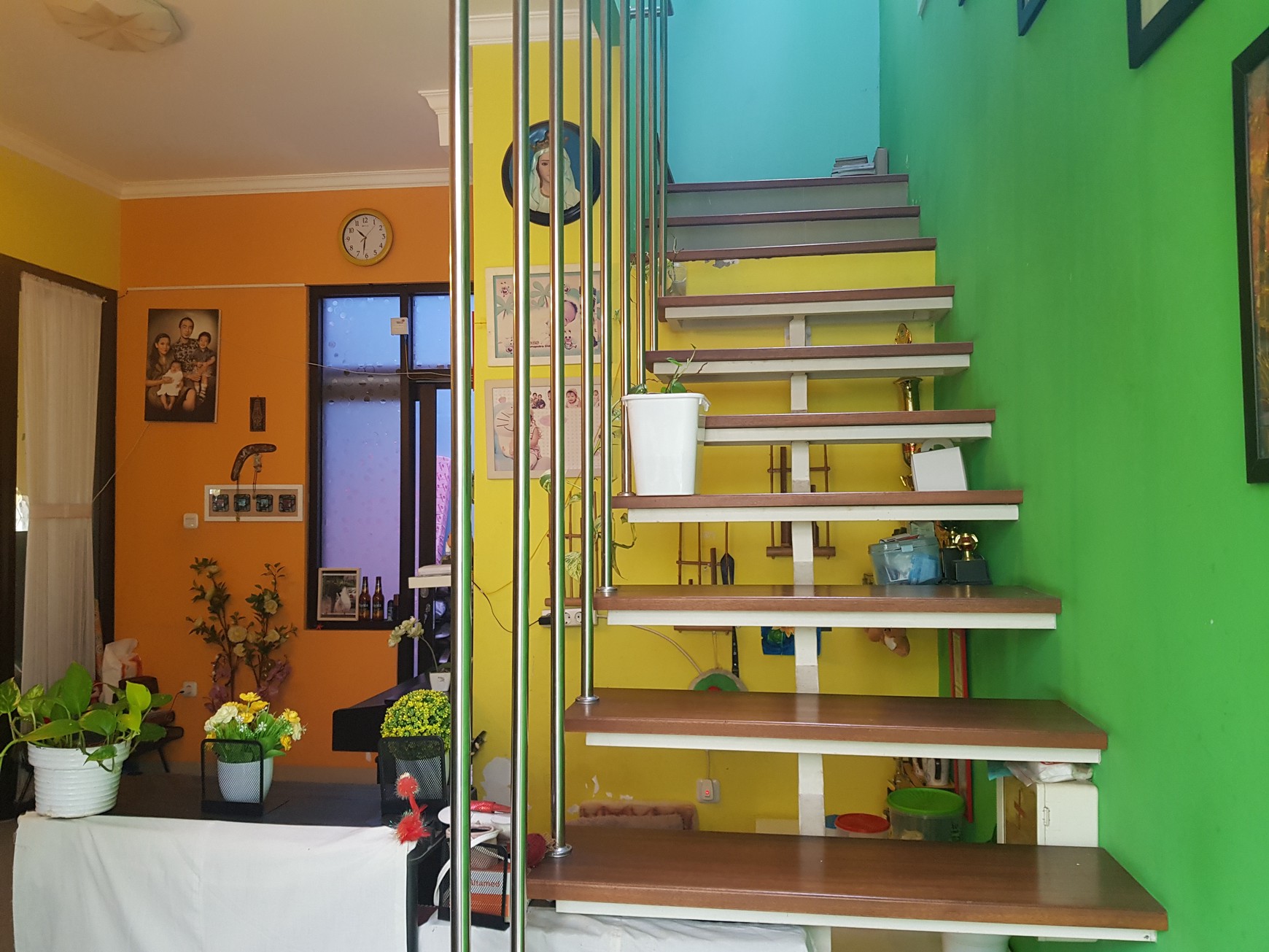 Rumah 2 Lantai dengan Taman di Green Caraka Residence Cingised Arcamanik