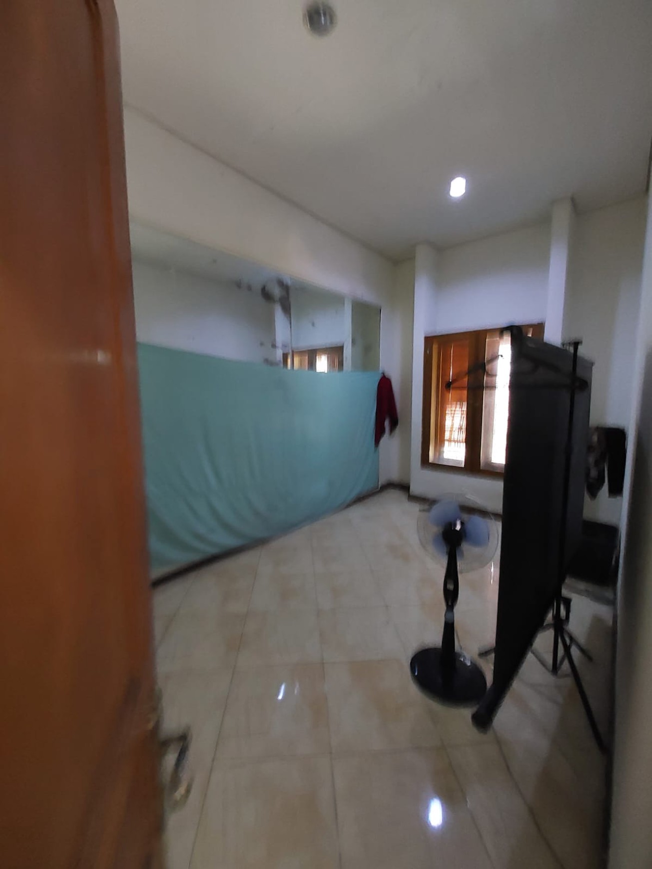 Rumah hitung tanah di Cidodol, Kebayoran Lama