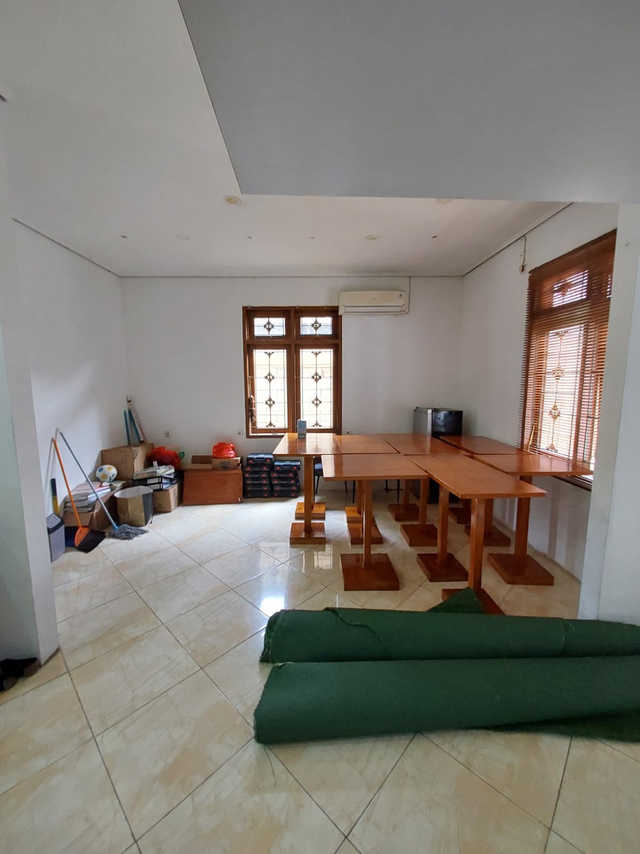 Rumah hitung tanah di Cidodol, Kebayoran Lama