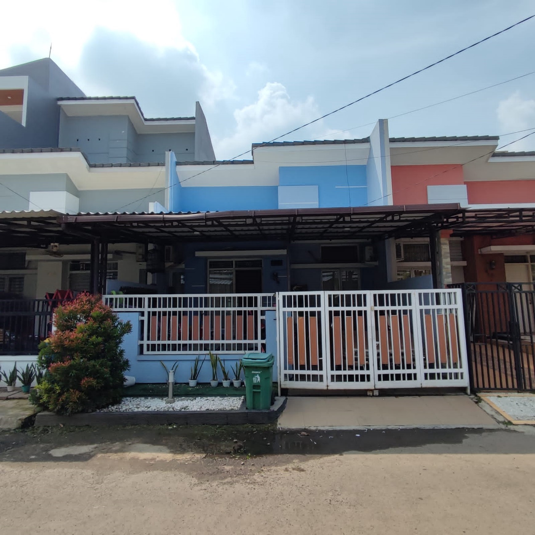 For Rent. Rumah Cantik Villa Melati Mas Vista, Serpong