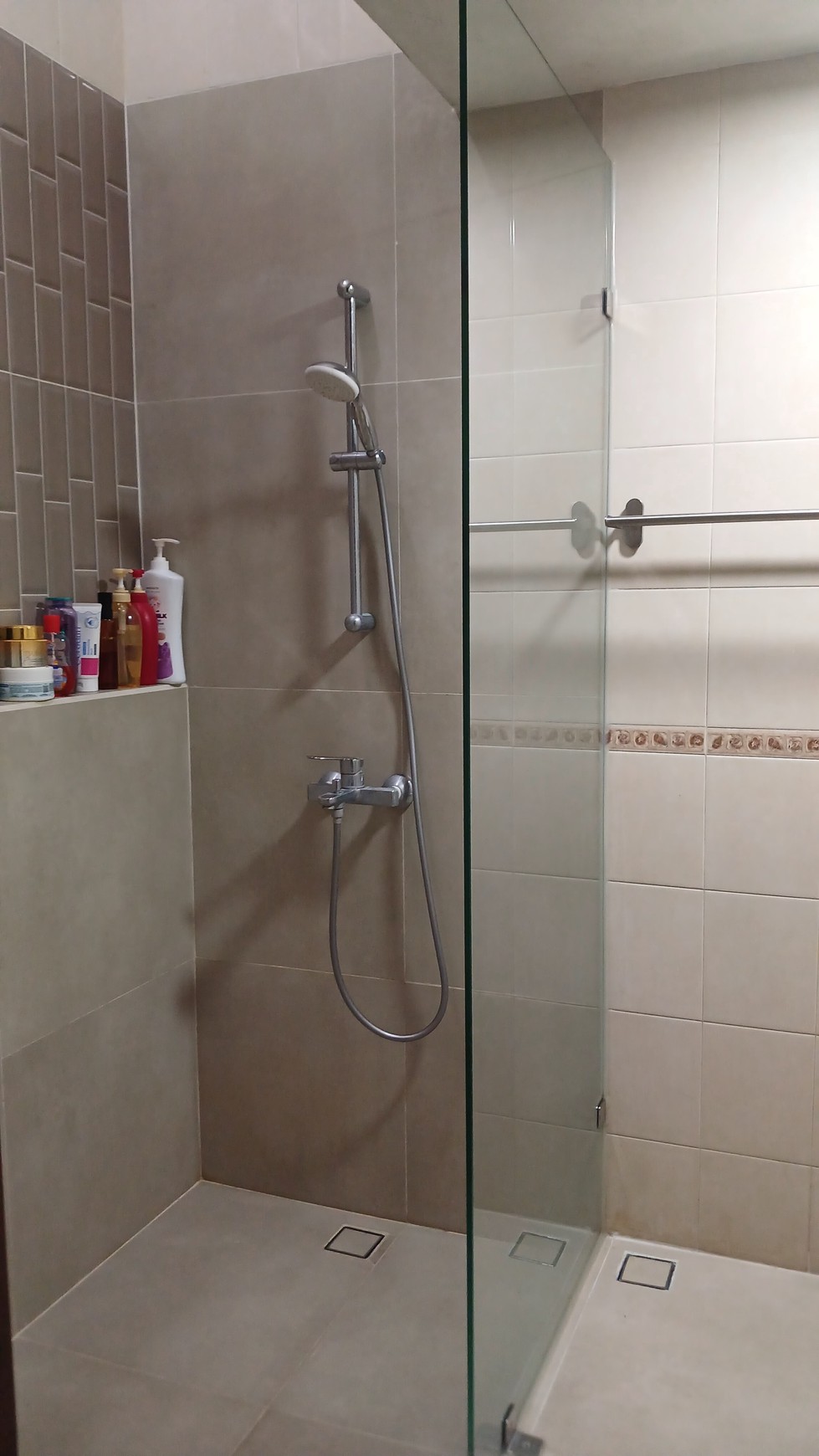 Nyaman Bebas Banjir Dekat Akses Halte BusWay TJ, Kampus Budi Luhur, Cipadu dan akses Toll Gate