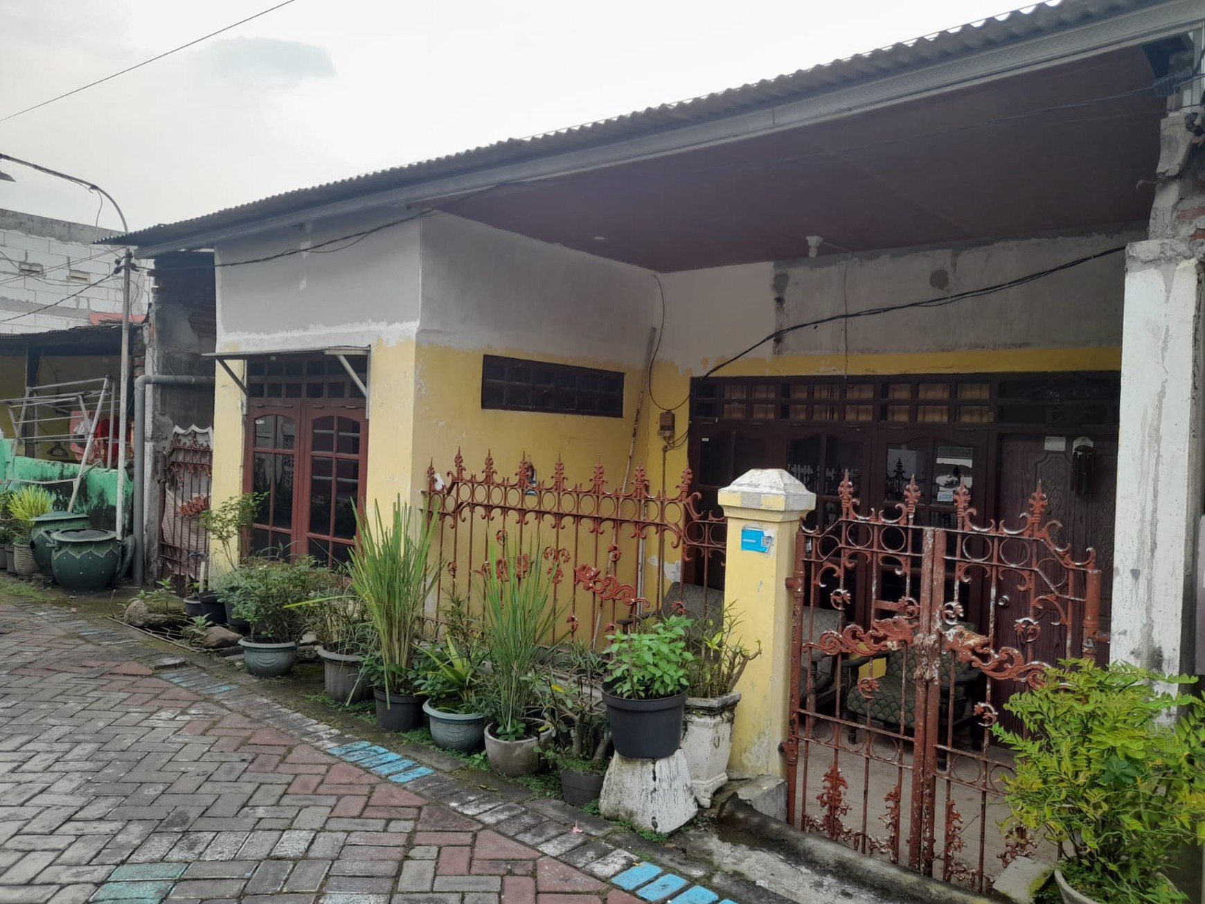 Dijual murah rumah di Manukan