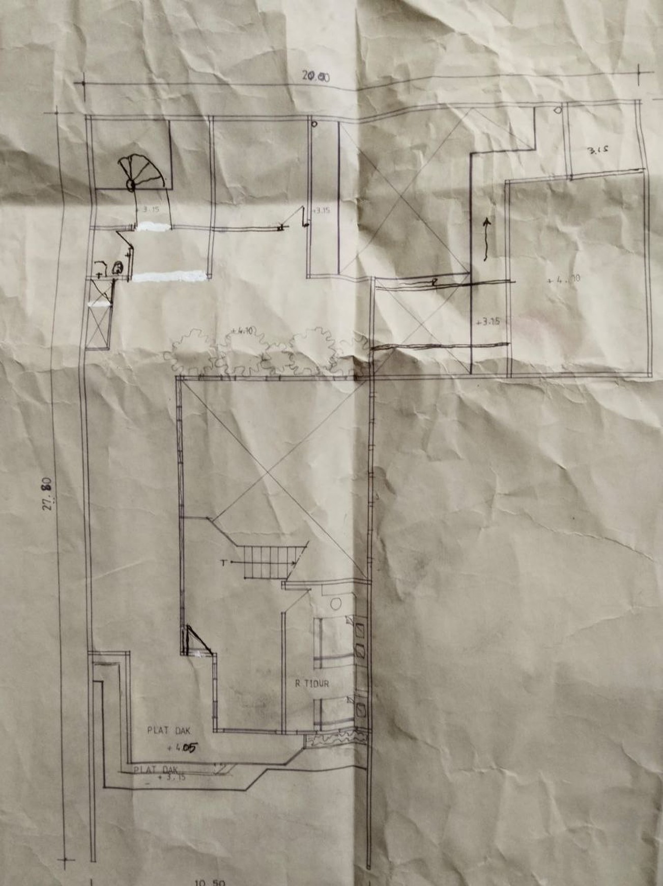 Dijual Rumah 2 Lantai di Jl. Bulujaya, Surabaya Barat