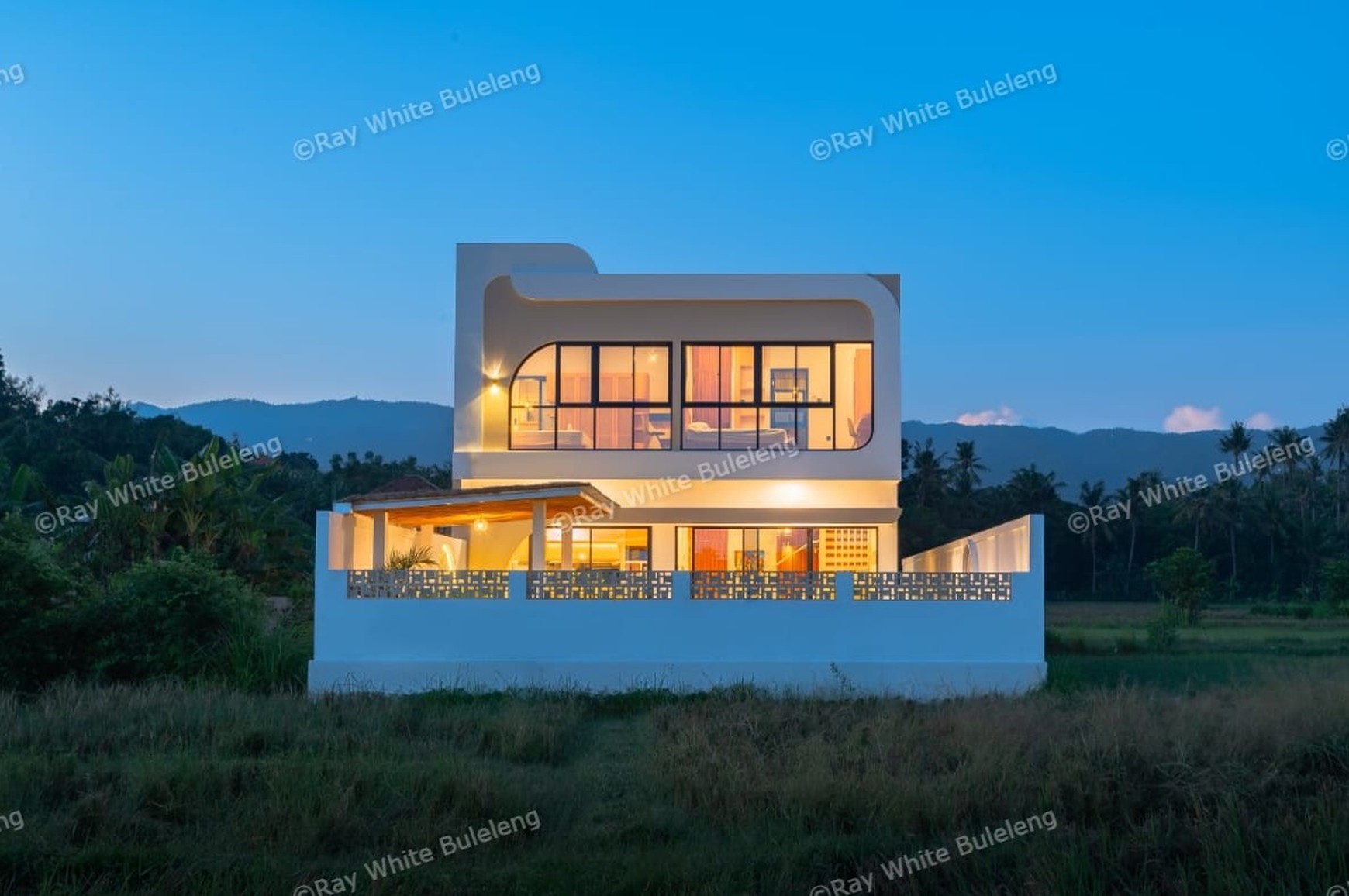 Modern Brand New Villa for Sale in Prime Location