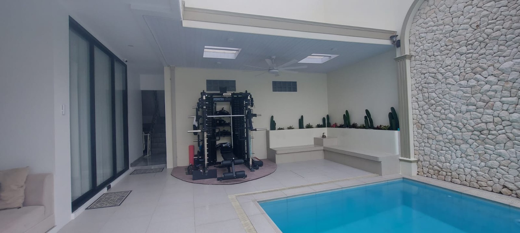 Rumah SHM 2 Lantai Luas Siap Huni dengan Hunian Nyaman di @Pesanggrahan, Jakarta Selatan