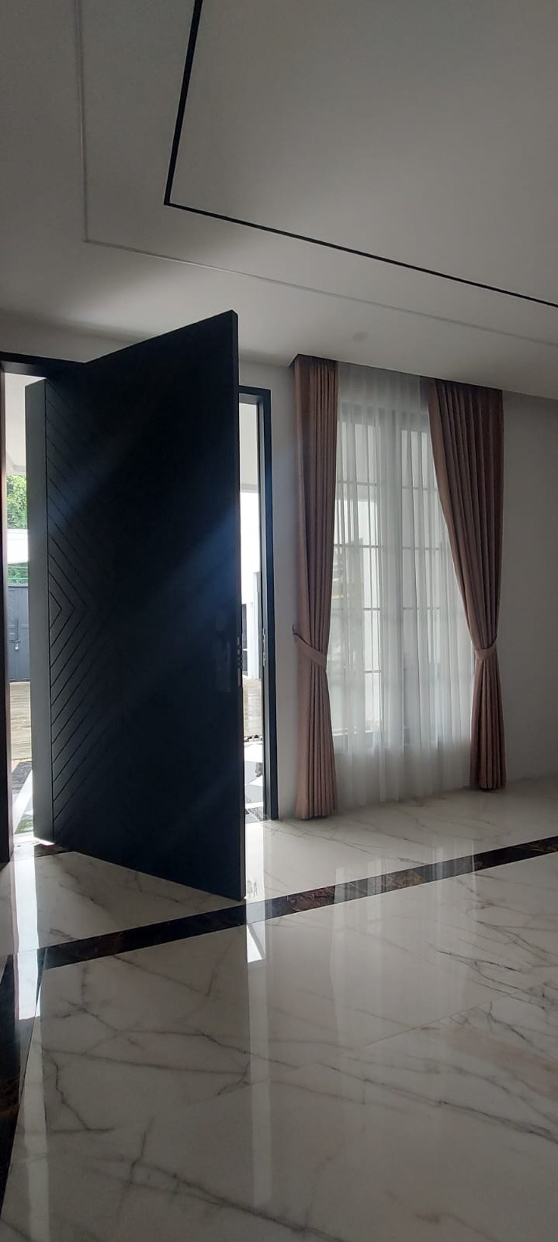 Rumah SHM 2 Lantai Luas Siap Huni dengan Hunian Nyaman di @Pesanggrahan, Jakarta Selatan
