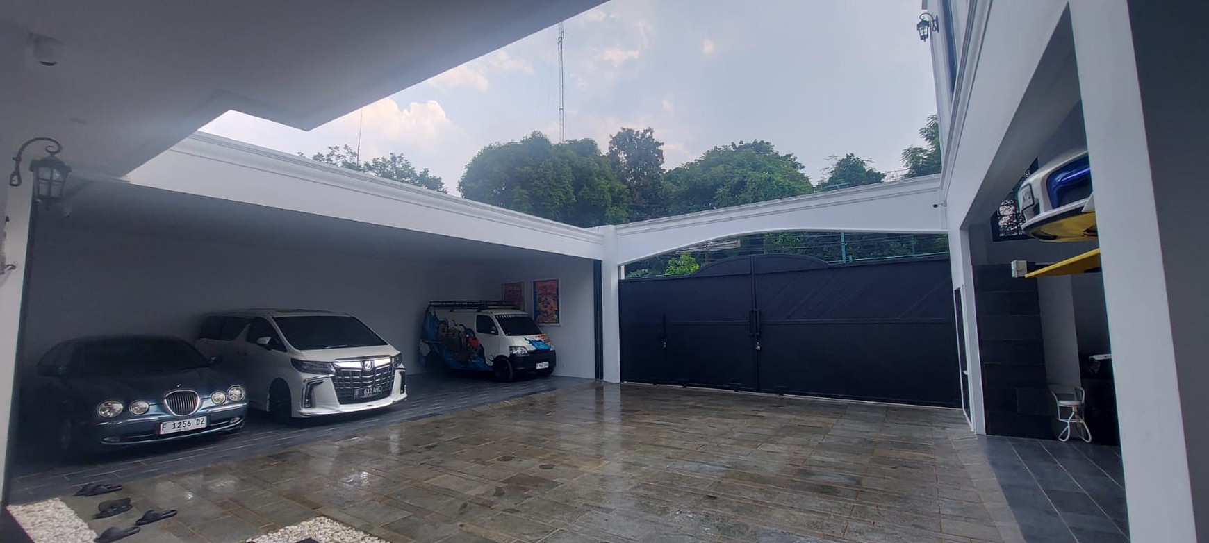 Rumah SHM 2 Lantai Luas Siap Huni dengan Hunian Nyaman di @Pesanggrahan, Jakarta Selatan