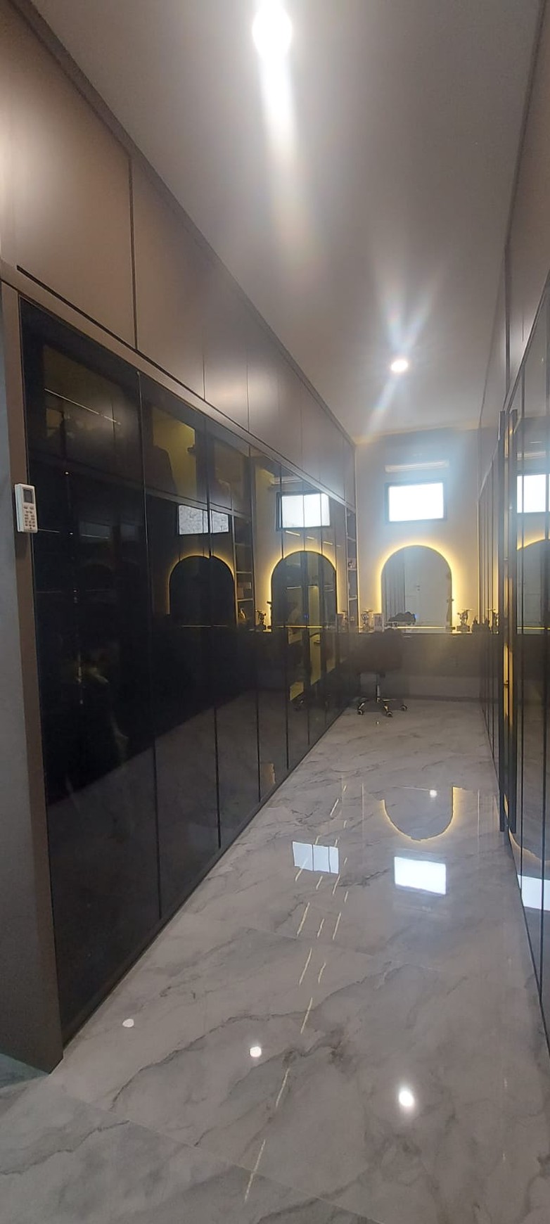 Rumah SHM 2 Lantai Luas Siap Huni dengan Hunian Nyaman di @Pesanggrahan, Jakarta Selatan
