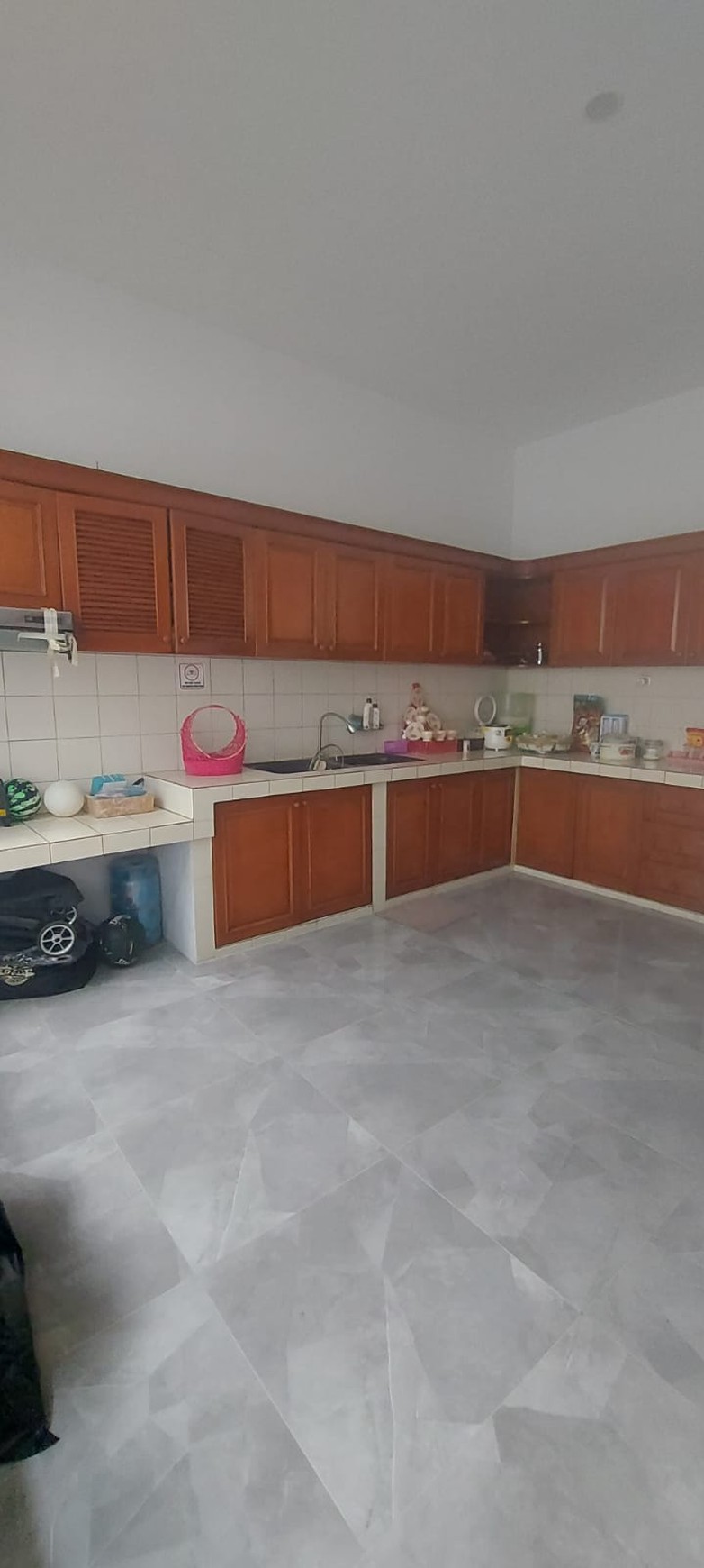 Rumah SHM 2 Lantai Luas Siap Huni dengan Hunian Nyaman di @Pesanggrahan, Jakarta Selatan