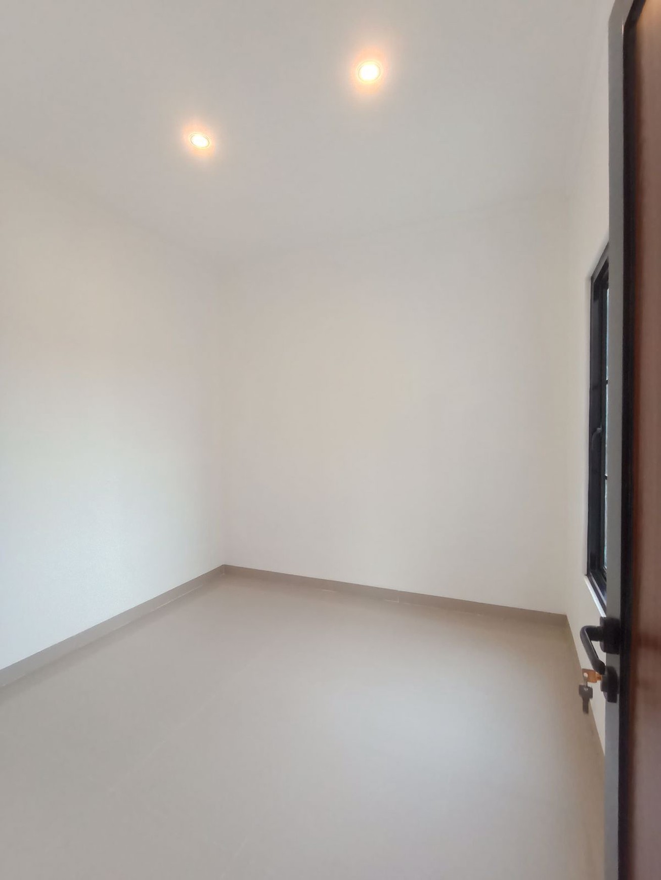 Dijual rumah baru di Limo