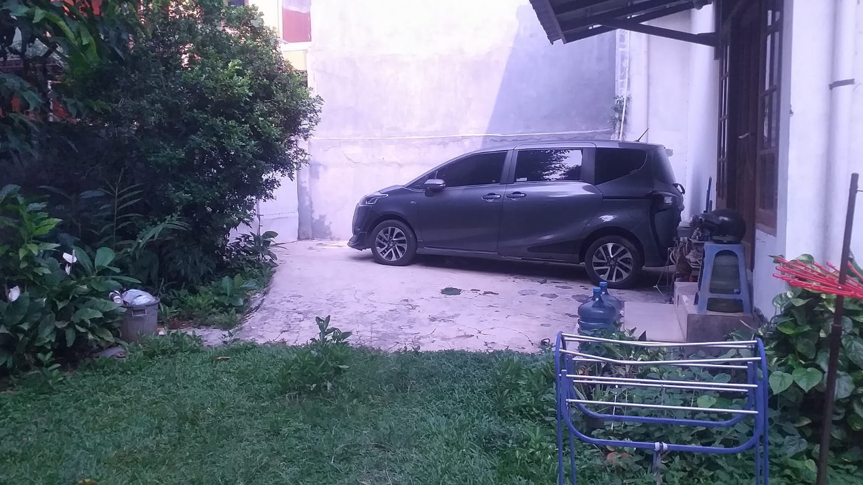 DIJUAL RUMAH DI KOMPLEK PERUMAHAN - JATIPADANG, PASAR MINGGU, JAK - SEL