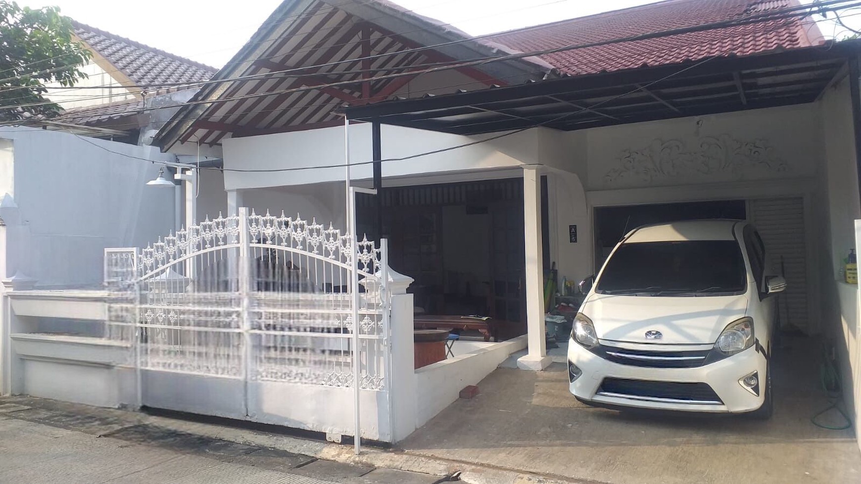 DIJUAL RUMAH DI KOMPLEK PERUMAHAN - JATIPADANG, PASAR MINGGU, JAK - SEL