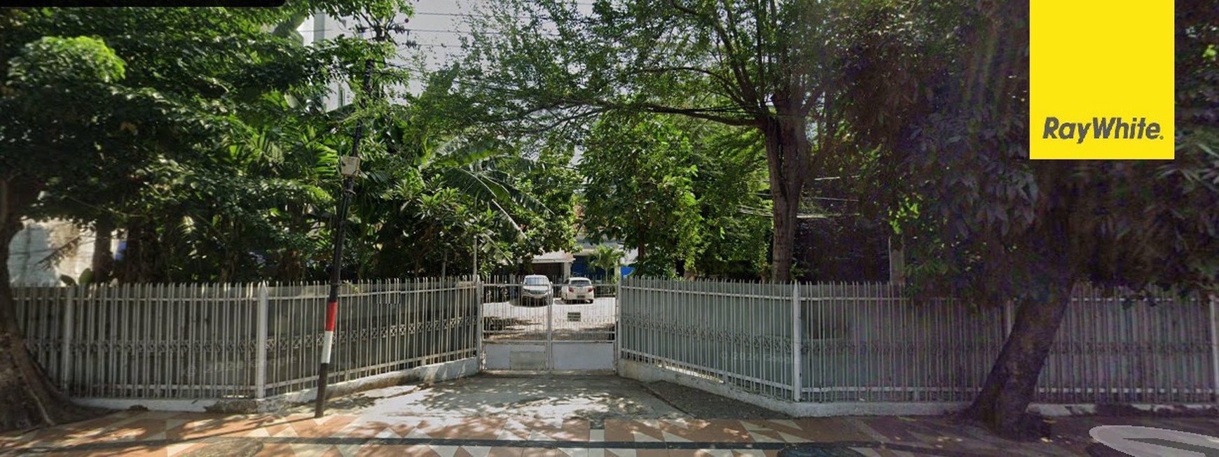 Dijual Rumah Pusat Kota di Nol Jalan Embong Malang Surabaya