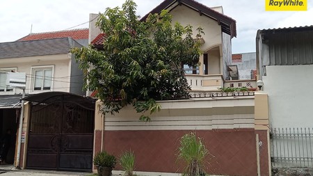 Dijual Rumah Pusat Kota di Jl BKR Pelajar Surabaya