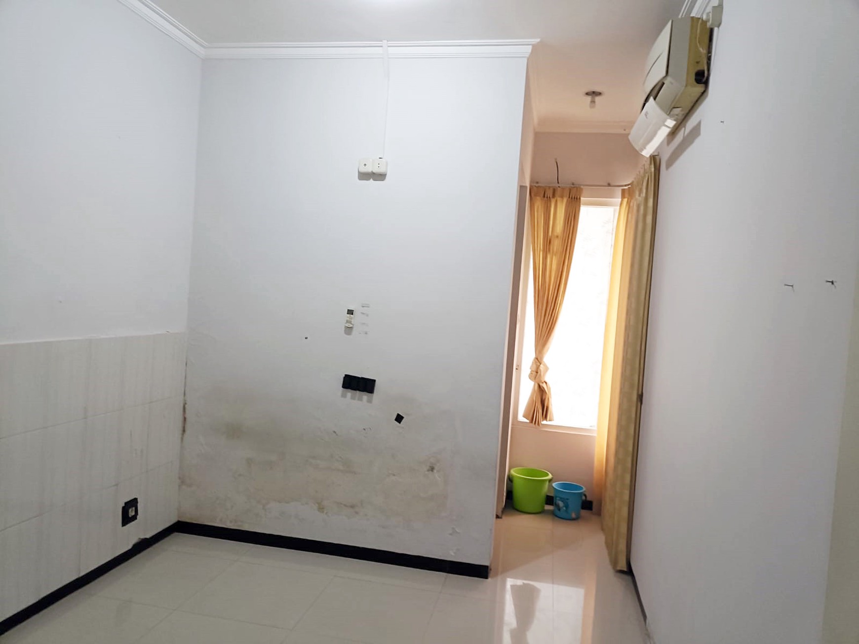 Rumah di Cluster Sorrento Pakuwon City, 2 Lantai, Semi Furnished, Siap Huni