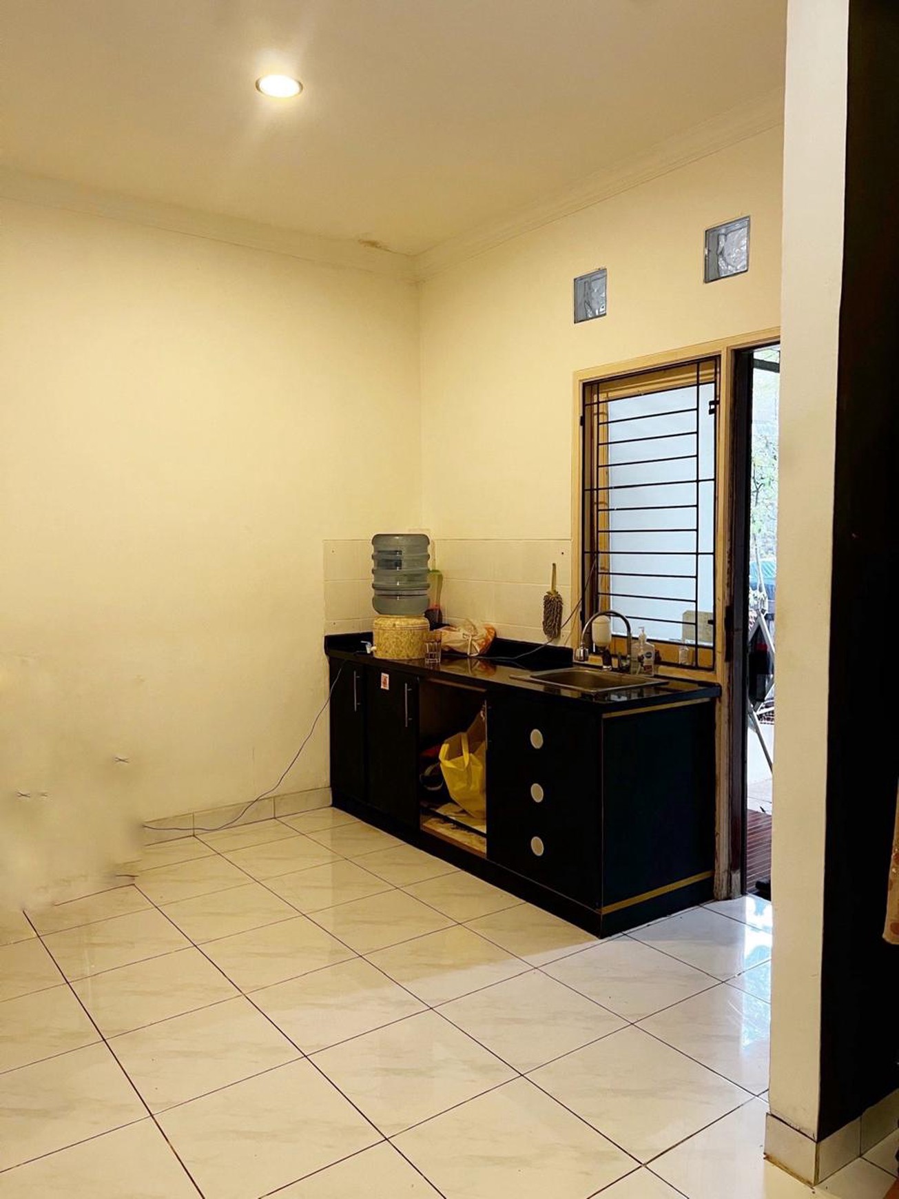 Dijual Rumah Modern 2 Lt di Puri Bintaro