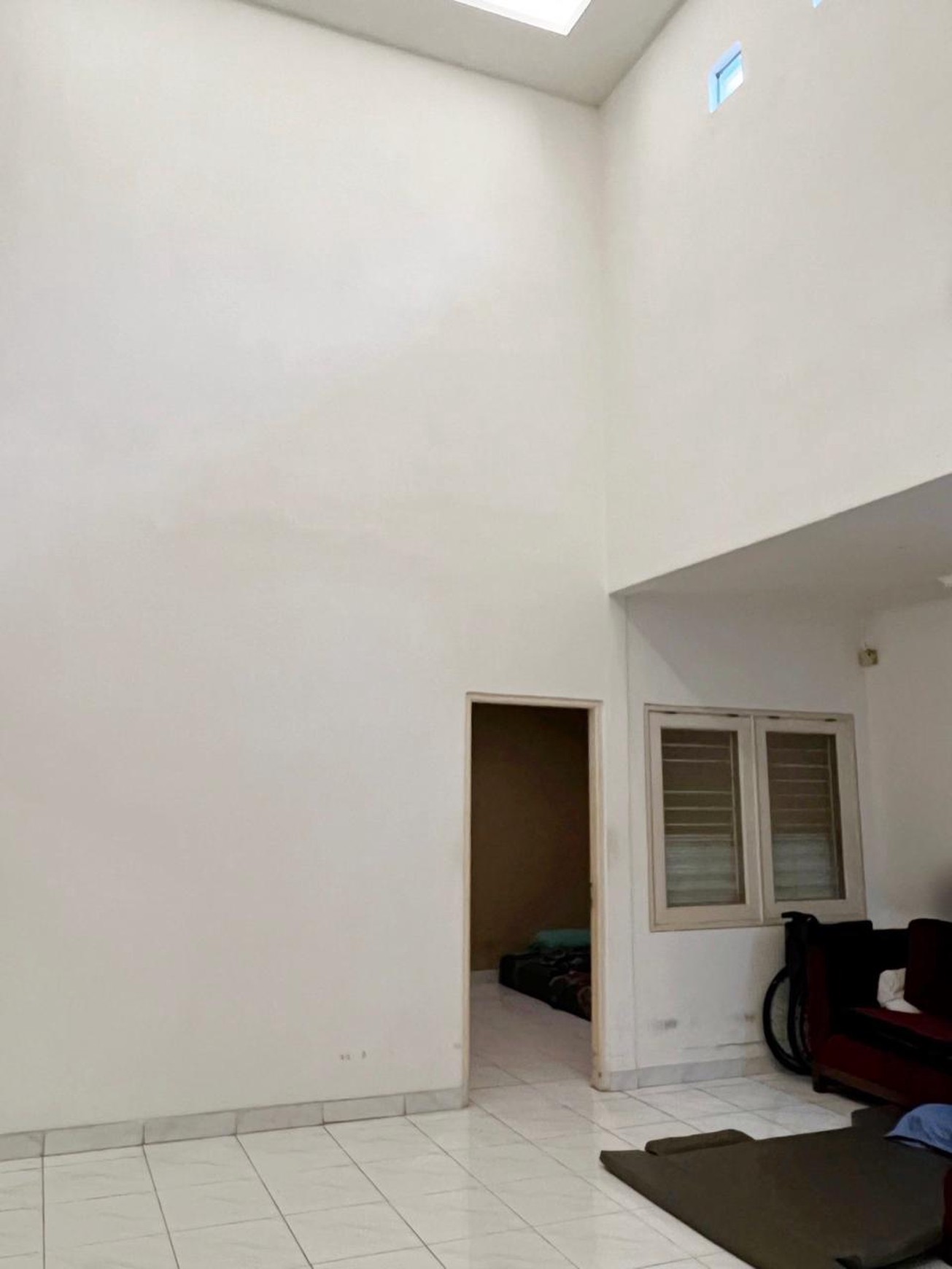 Dijual Rumah Modern 2 Lt di Puri Bintaro