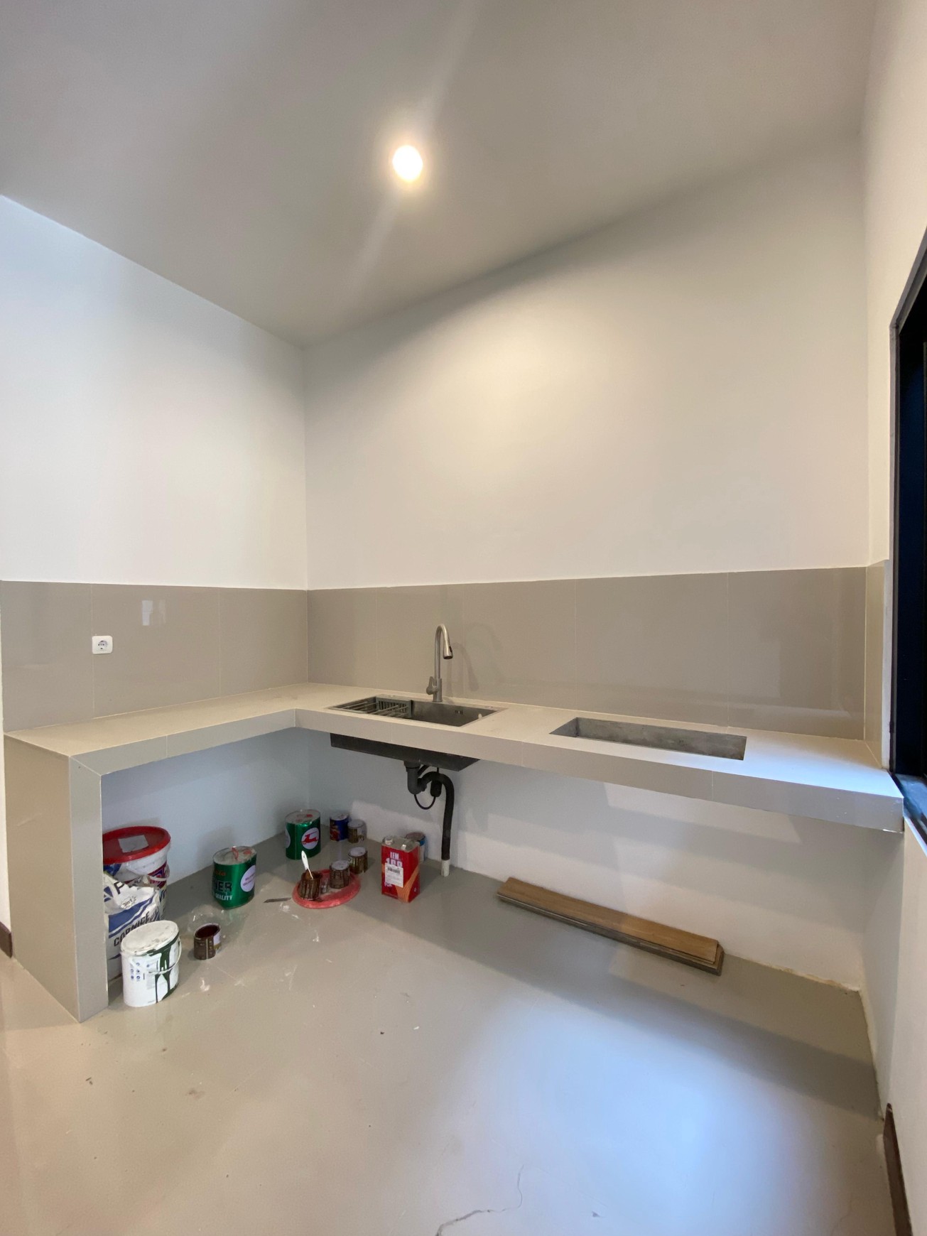 Cinere megapolitan luas 150 rumah brandnew dalam komplek