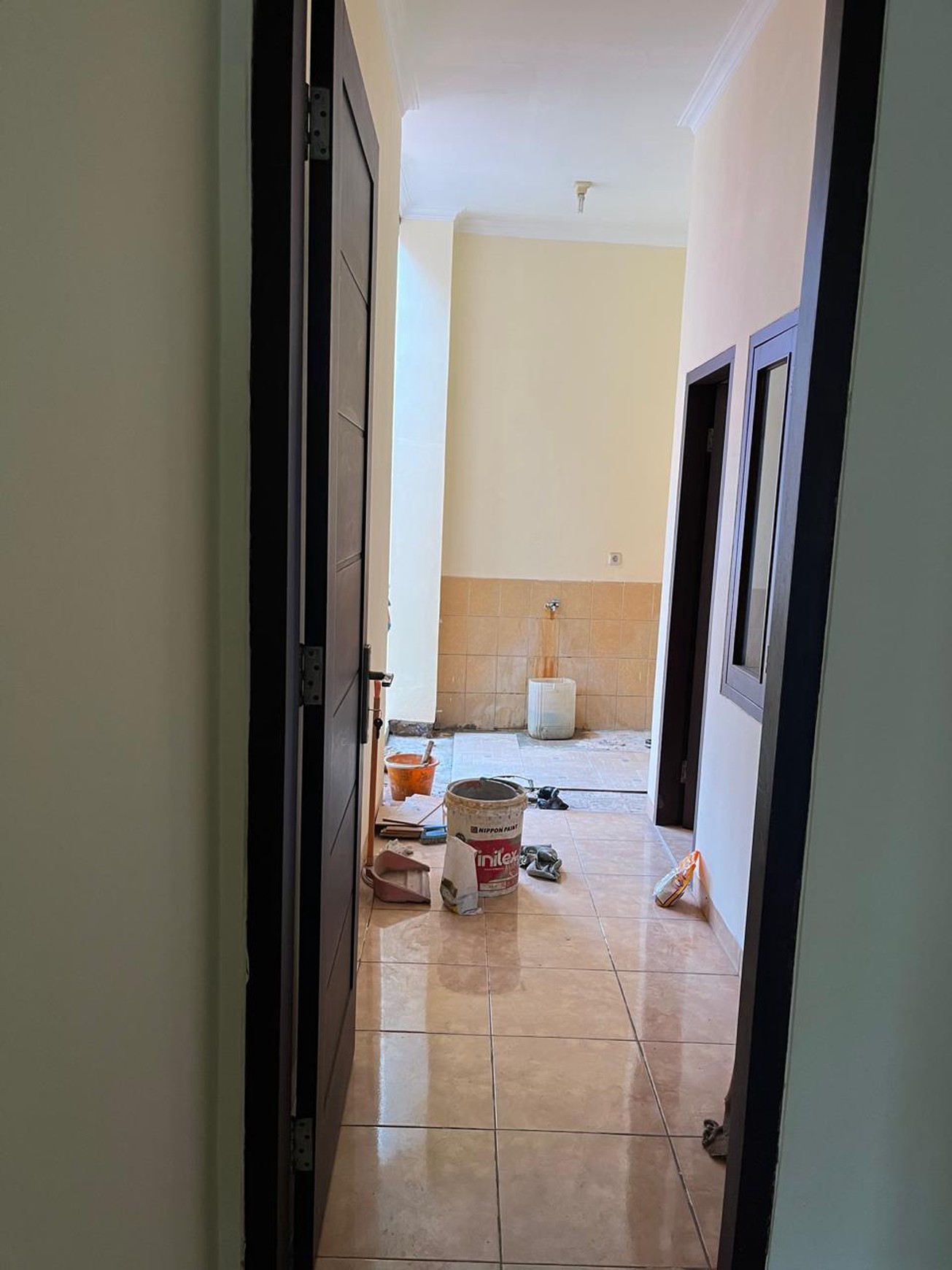 Rumah siap huni baru renovasi di Larangan.