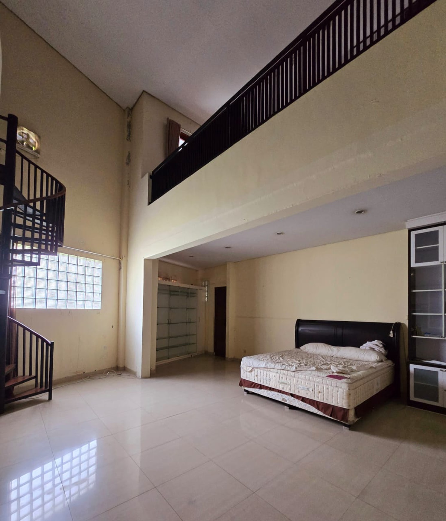 Rumah Bagus Di Mertilang Bintaro Jaya Sektor 9