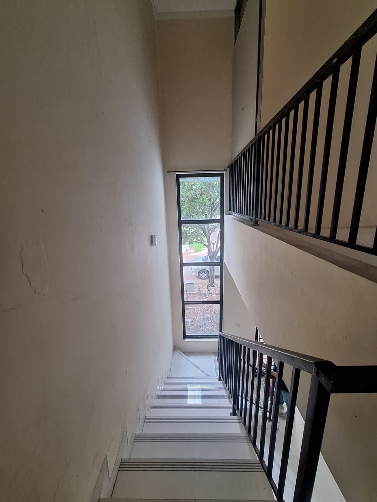 Rumah Bagus Di Discovery Terra Bintaro Jaya Sektor 9