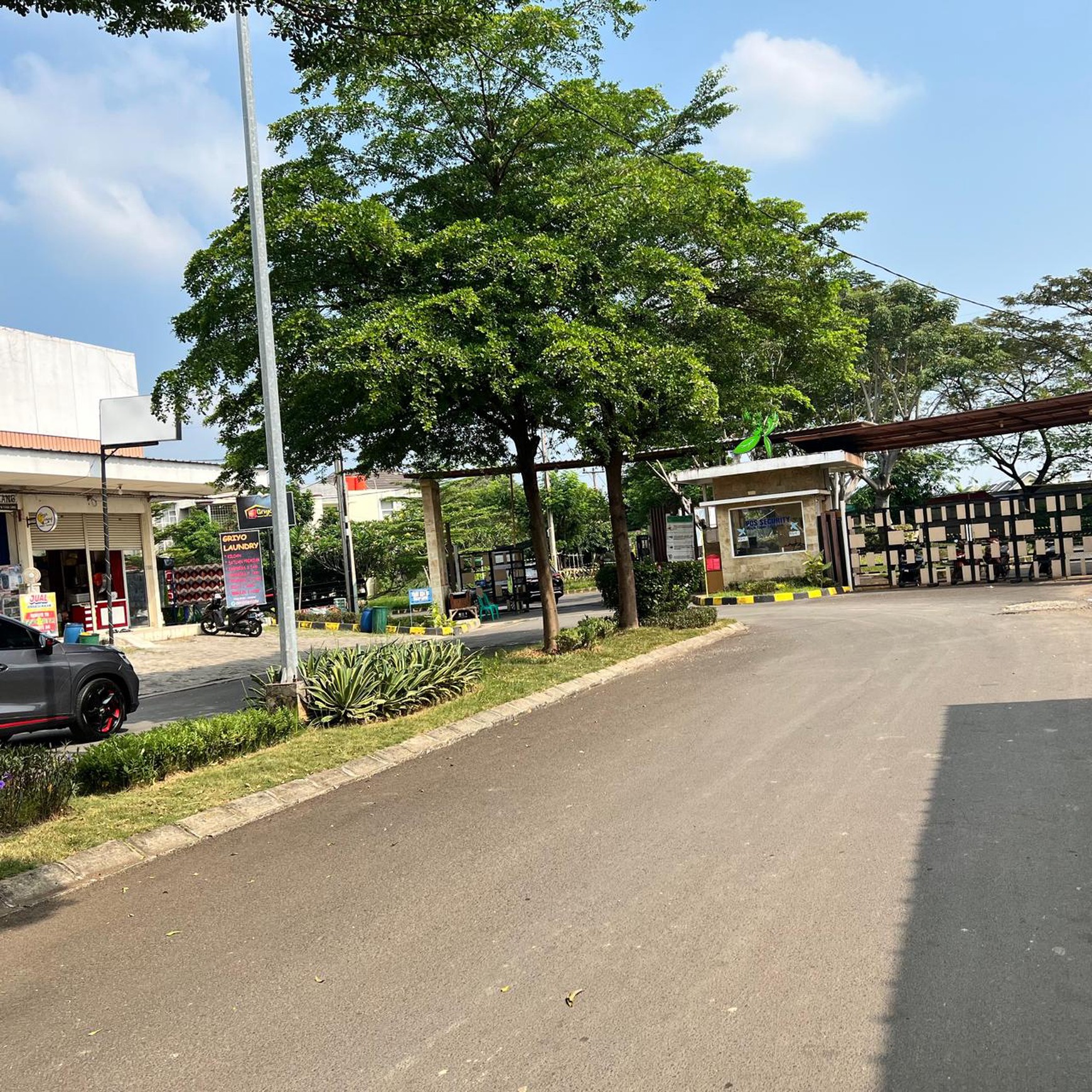 Rumah Modern Minimalis di Karawang - Green Village 2 ,Full Furnish - Siap Huni Tinggal Seret Koper