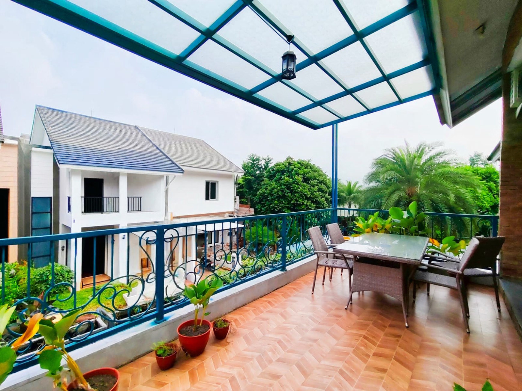 Rumah Bagus Di Discovery Terra Bintaro Jaya Sektor 9